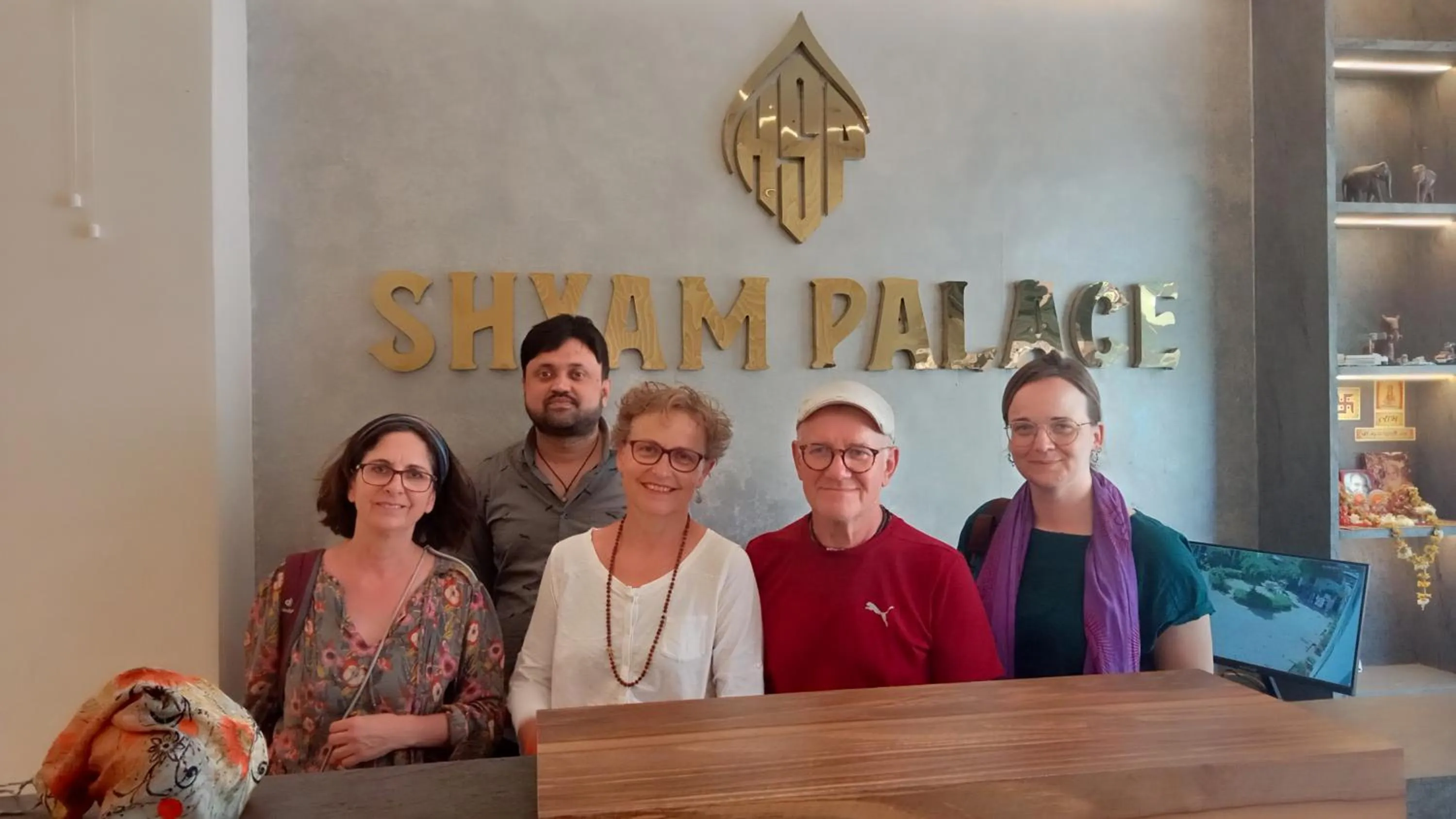 Guests in HOTEL SHYAM PALACE INDIA AGRA