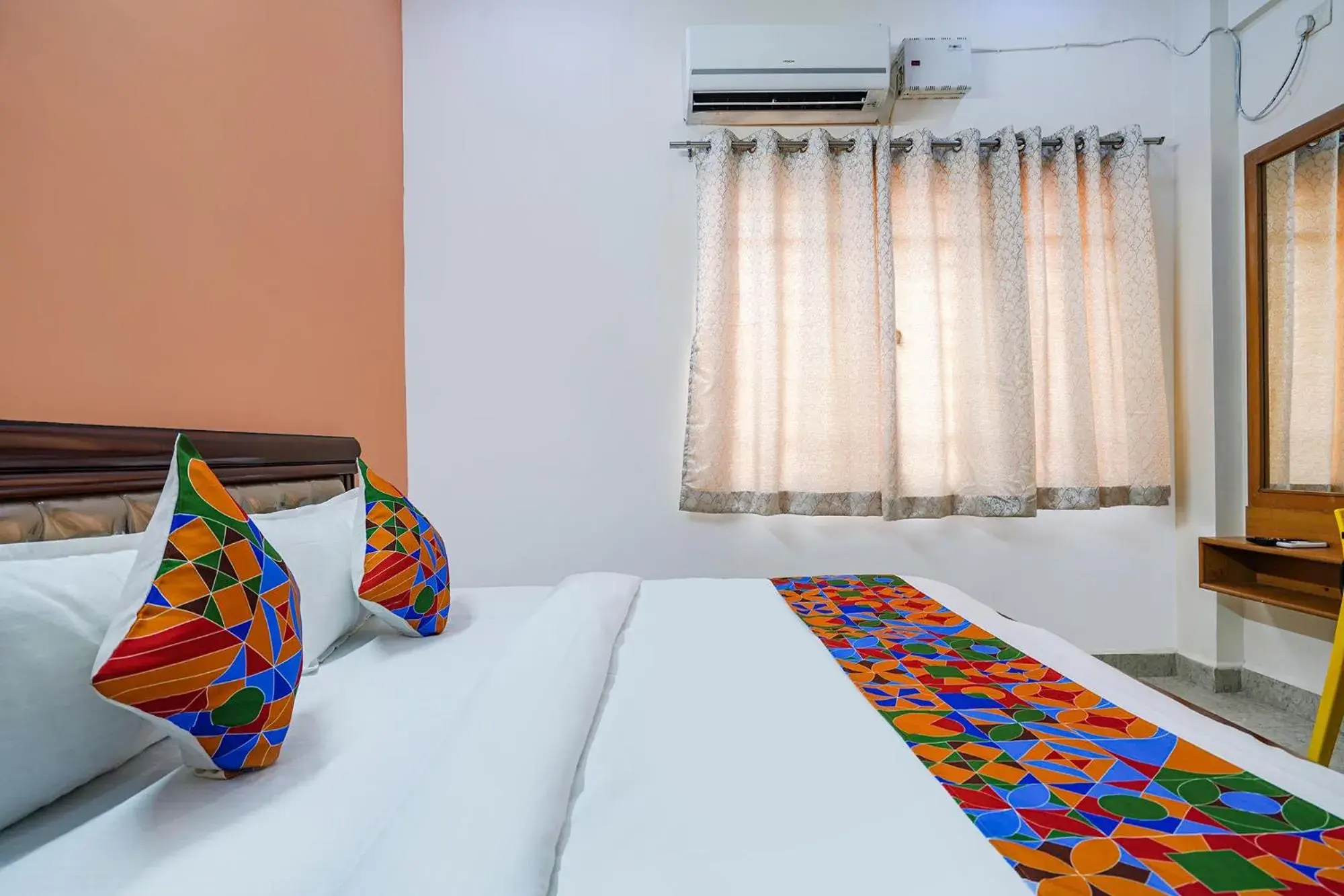 Bed in FabHotel Q Suites - Nr Kavuri Hills, Madhapur Bed in FabHotel Q Suites - Nr Kavuri Hills, Madhapur