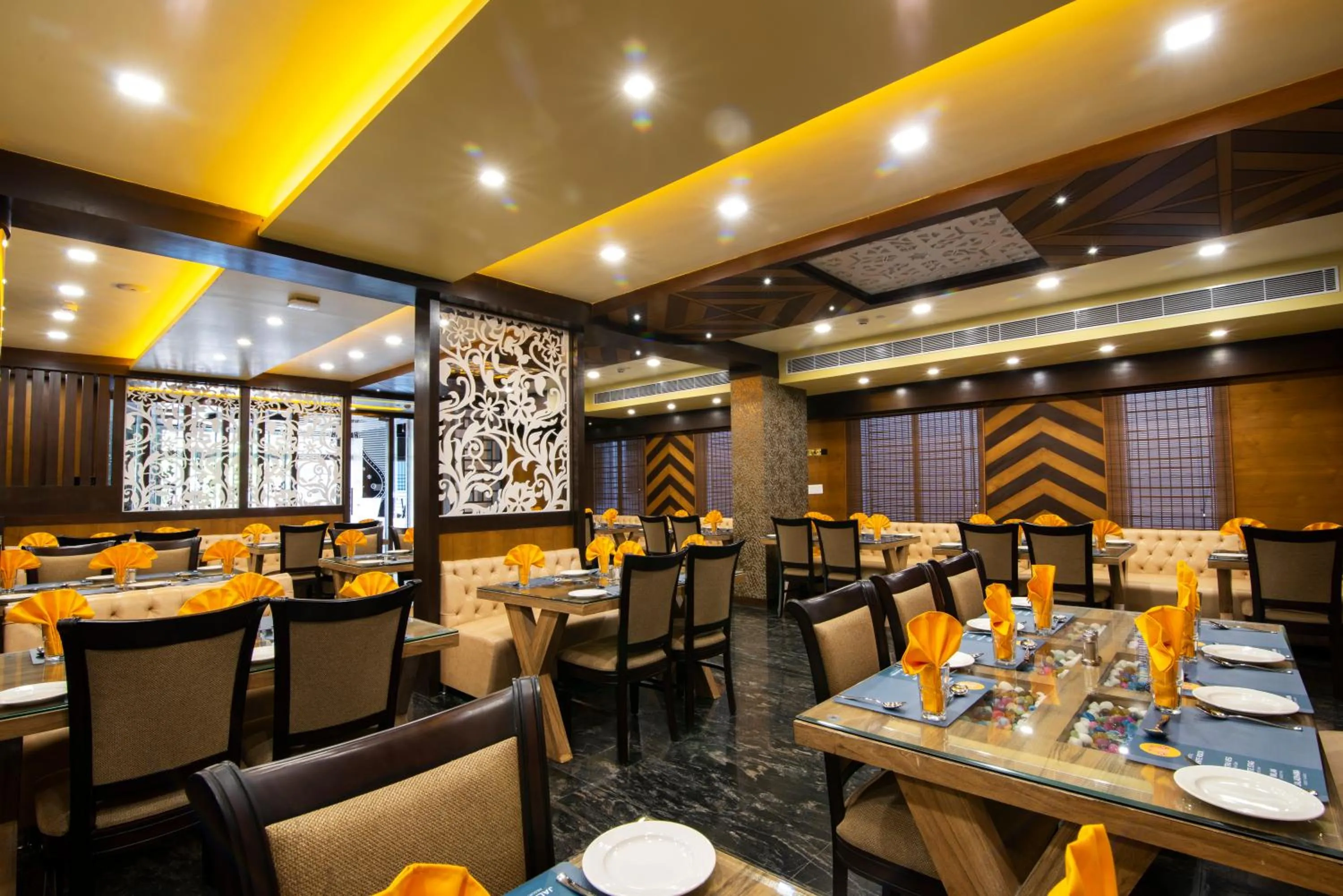 Property building in Hotel White Rock