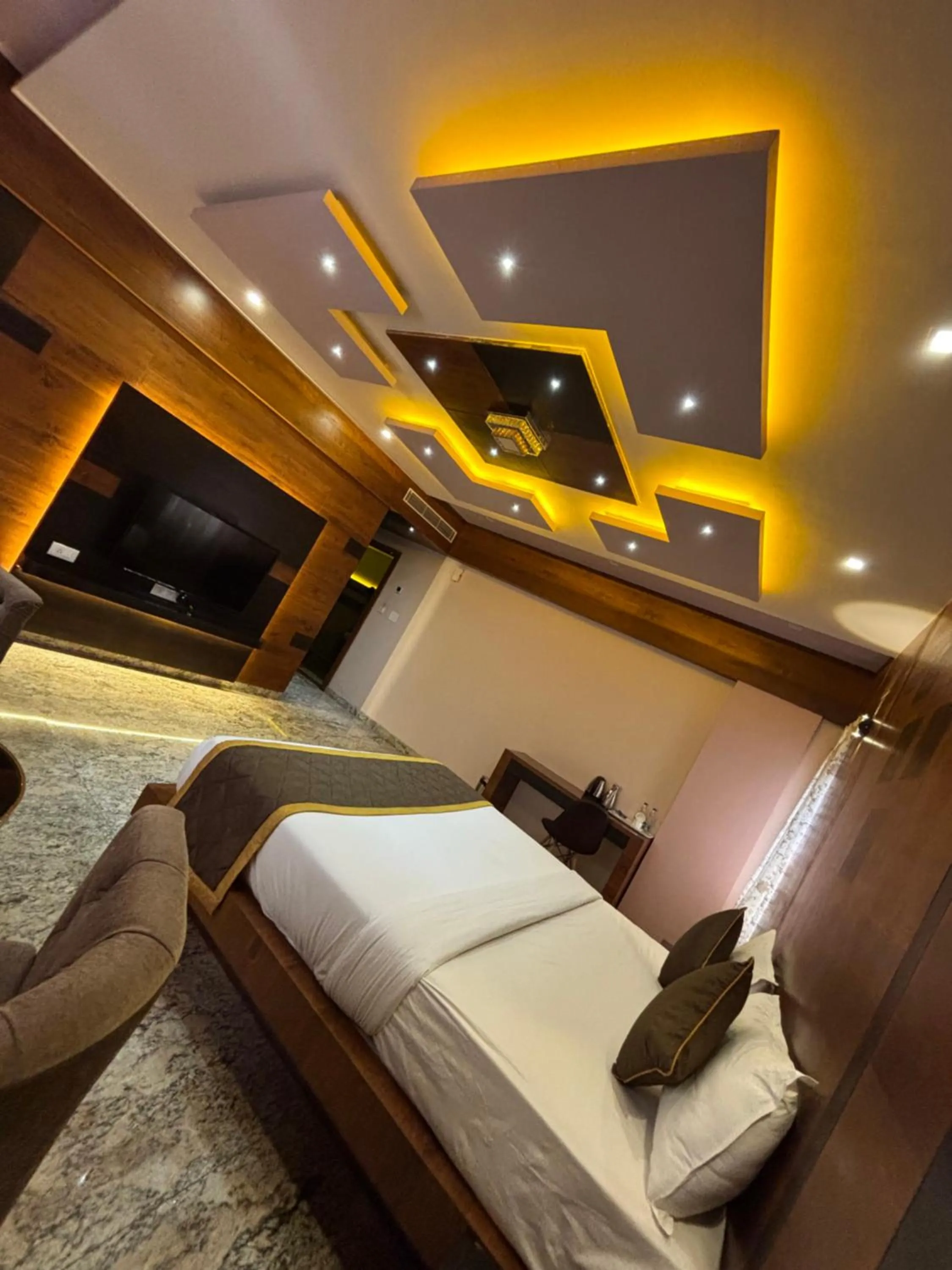 Bed in Hotel White Rock