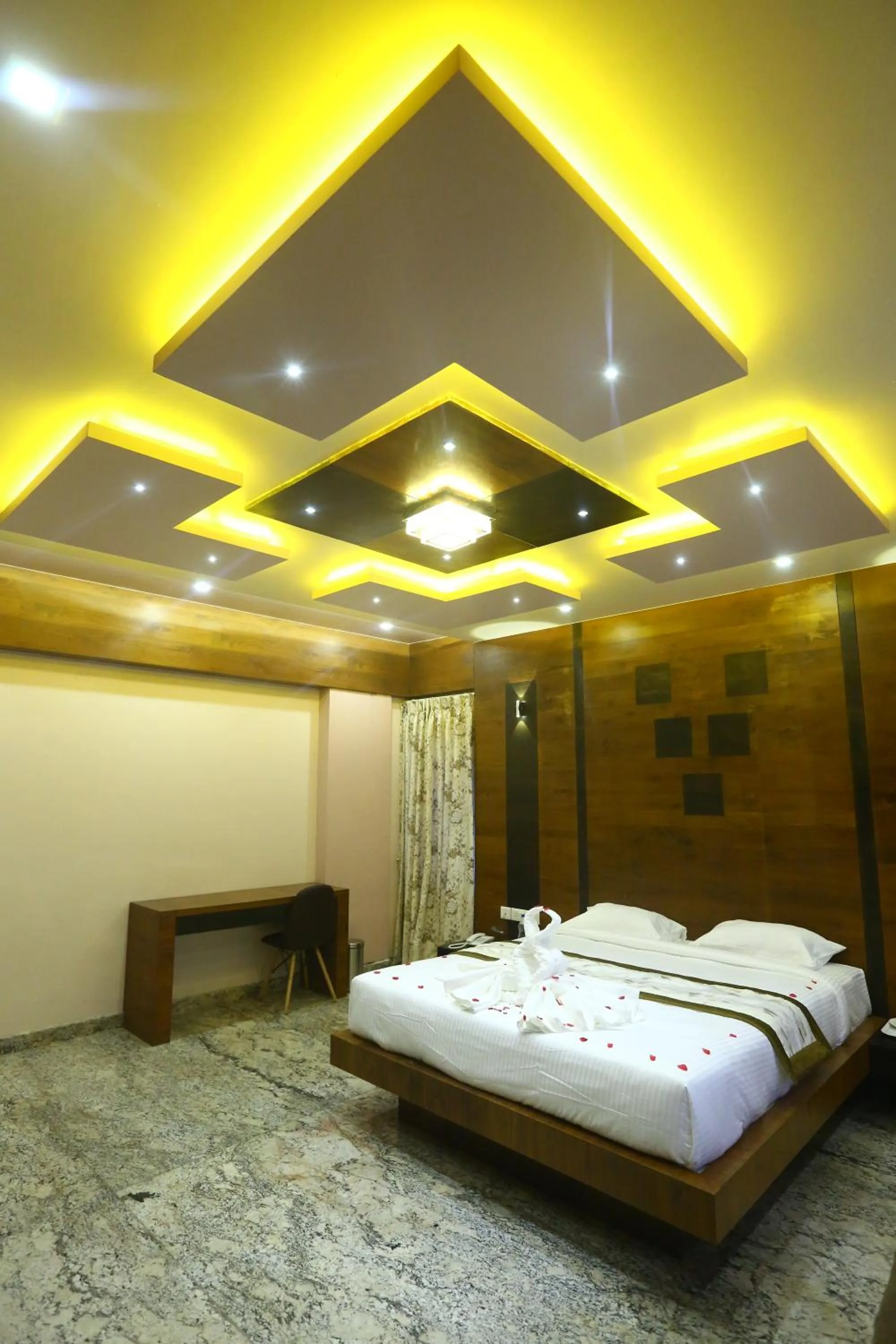 Bed in Hotel White Rock