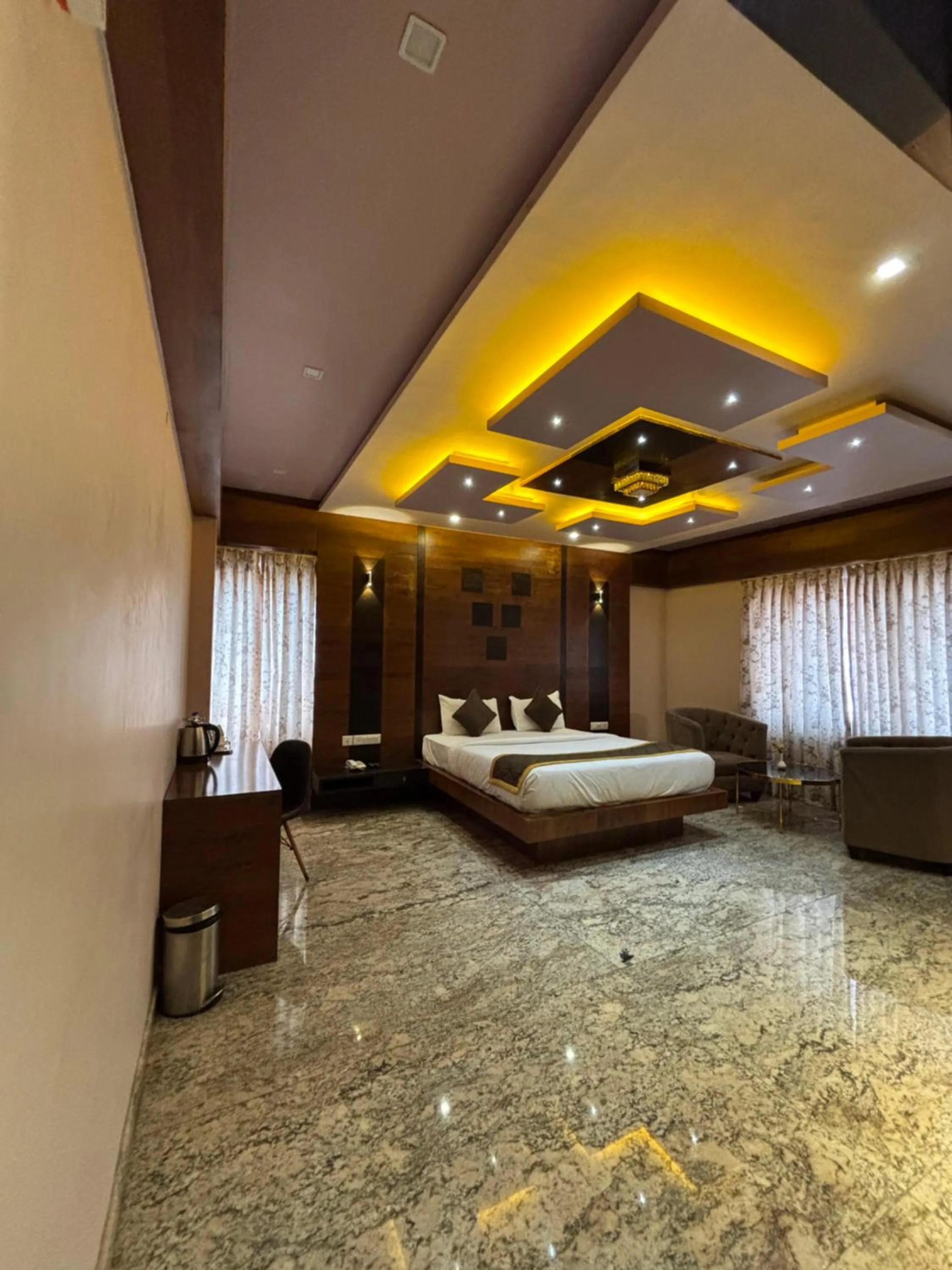 Bed in Hotel White Rock