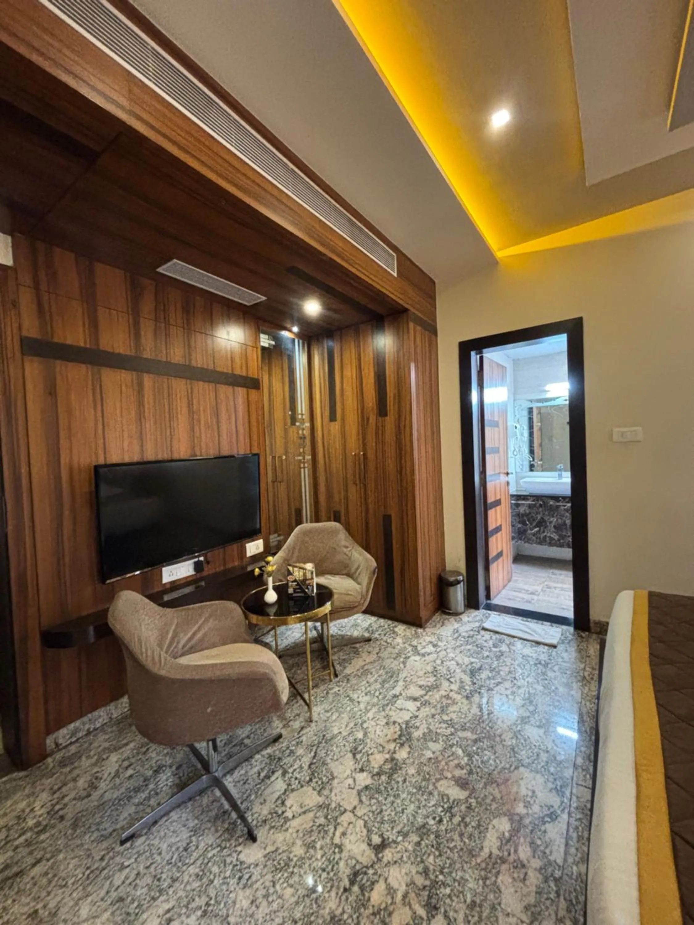 TV and multimedia in Hotel White Rock