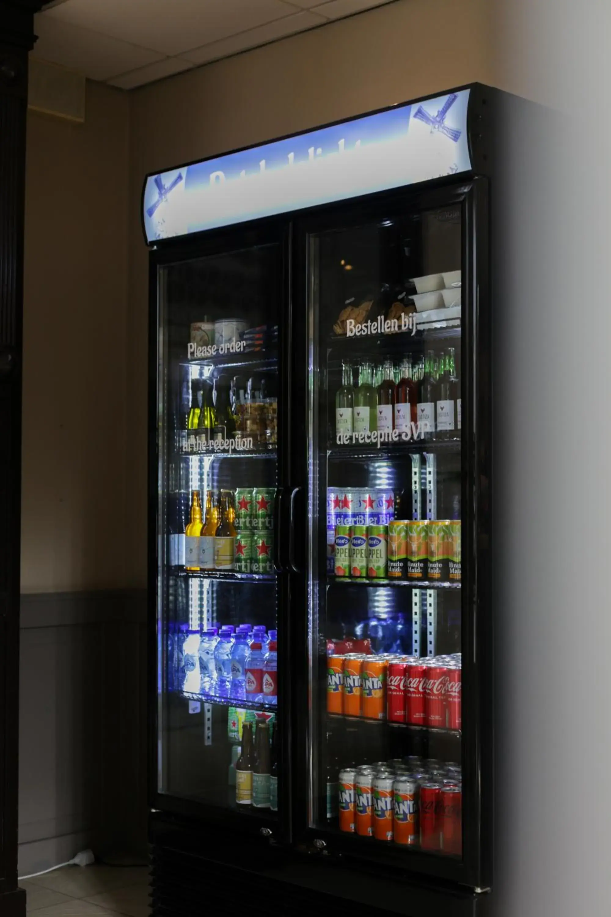 Food and drinks in Hotel Heemskerk Food and drinks in Hotel Heemskerk