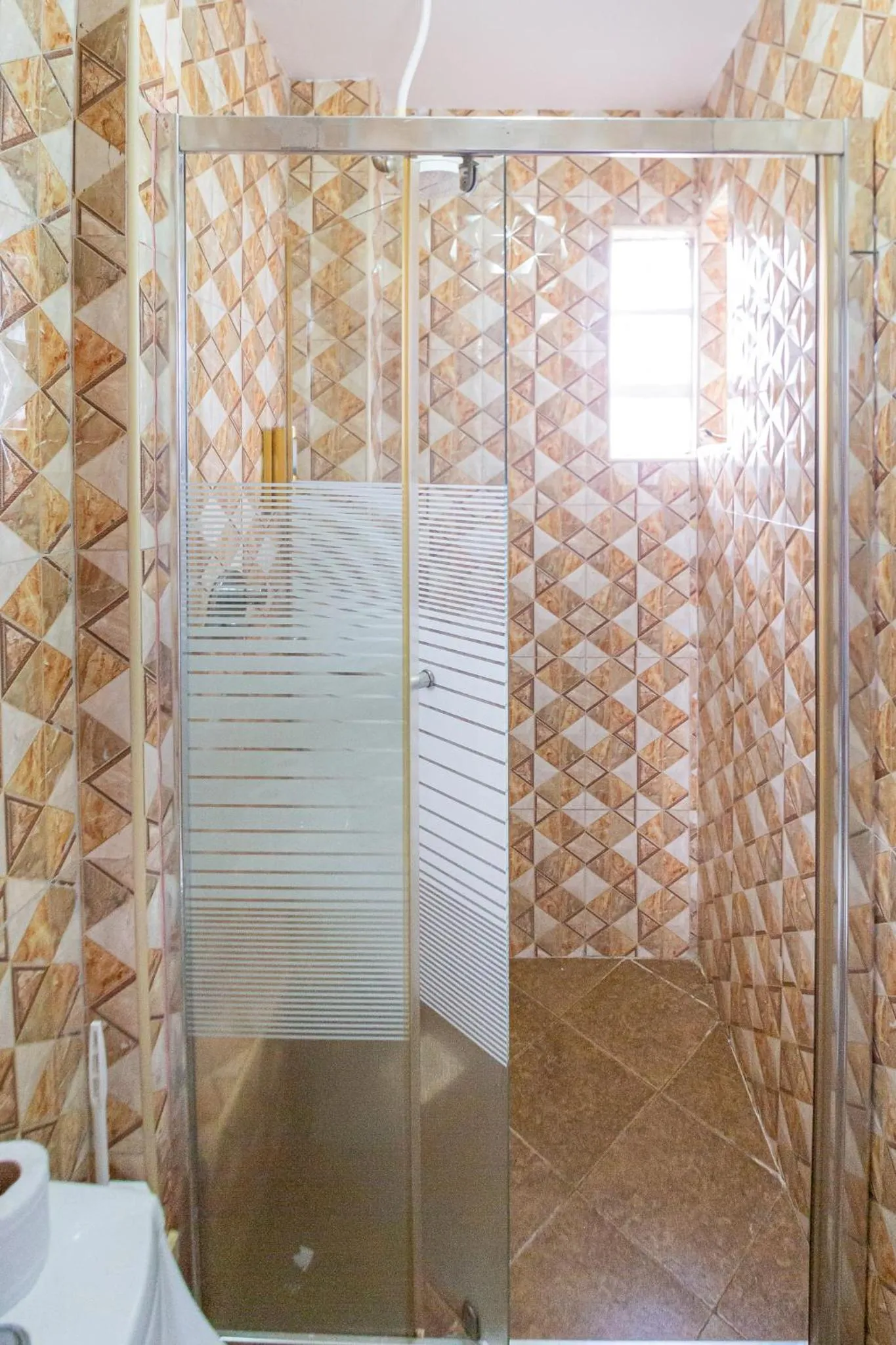 Shower in Eldon Apartments & Suites