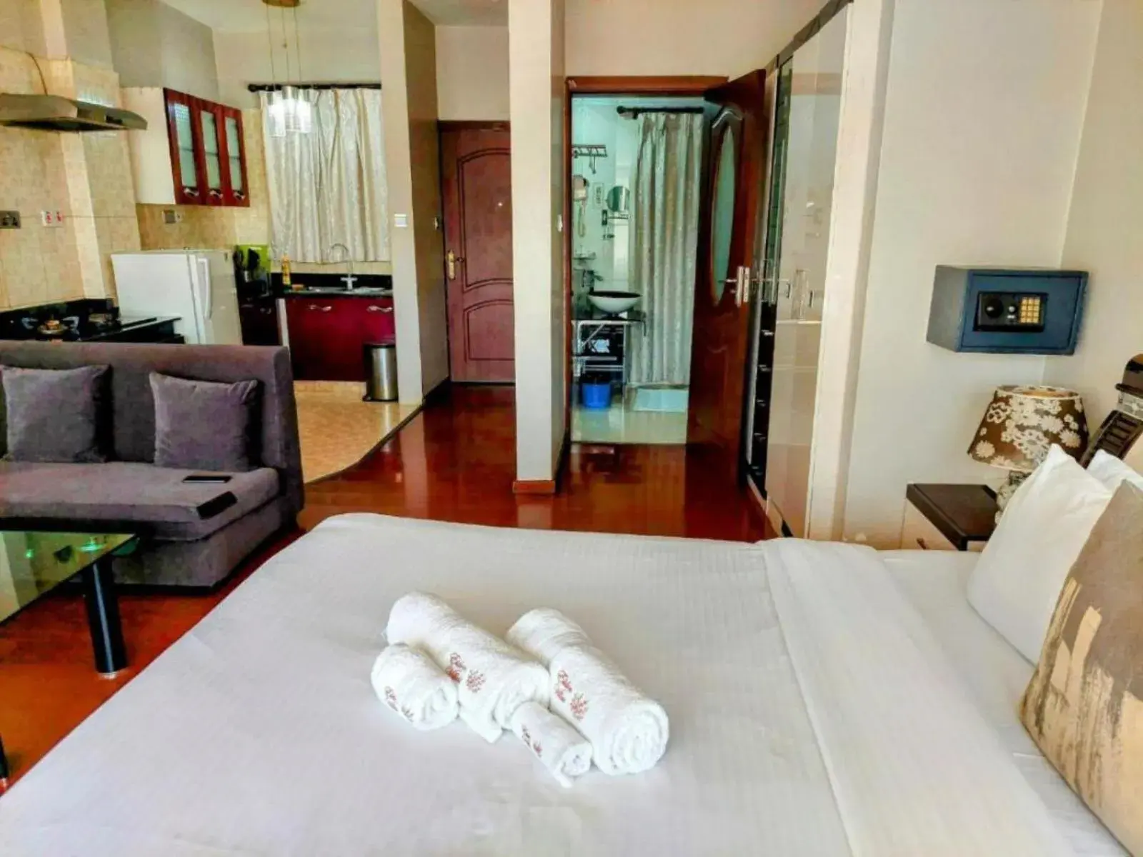 One-Bedroom Apartment - single occupancy in Eldon Villas One-Bedroom Apartment - single occupancy in Eldon Villas