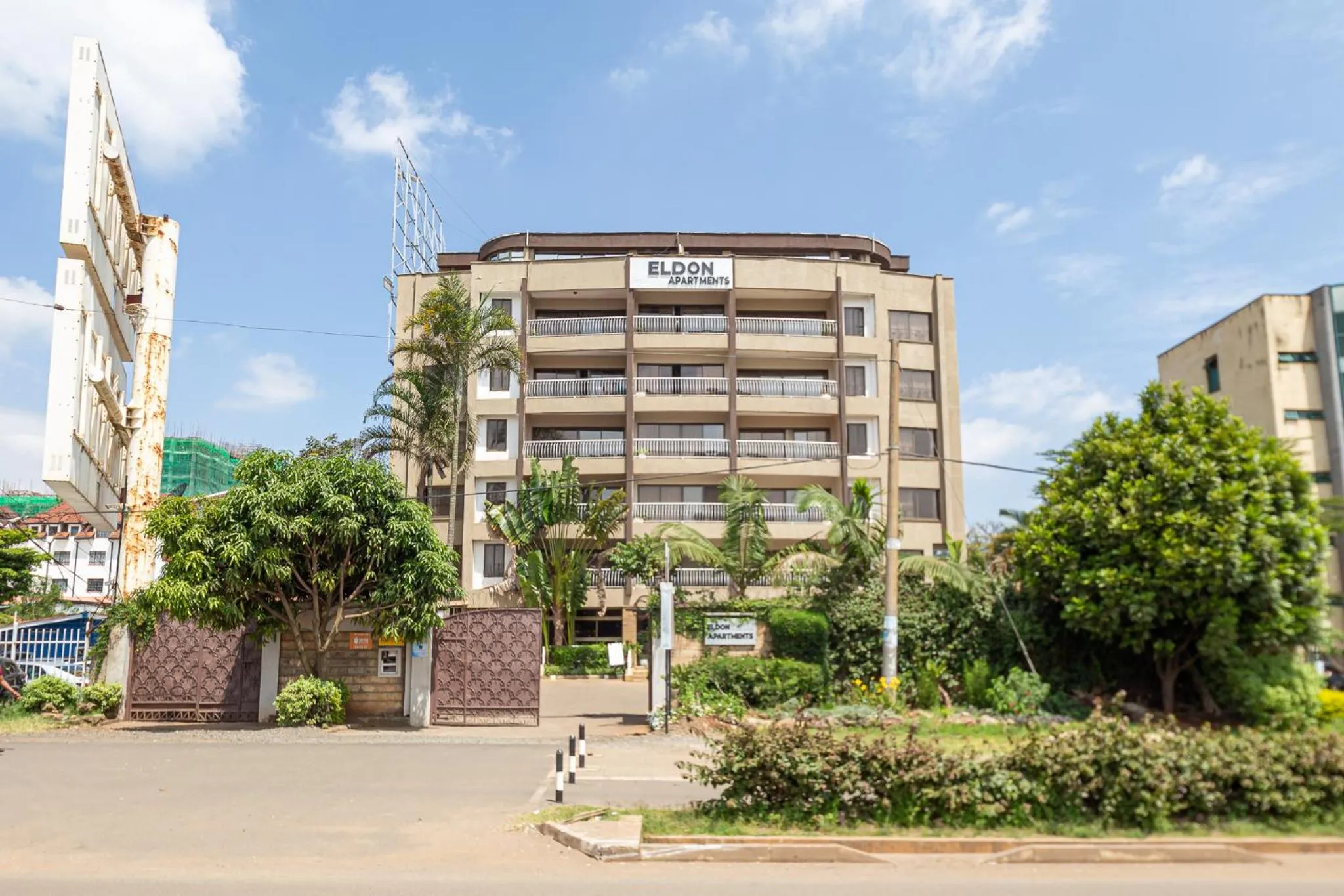 Property building in Eldon Apartments & Suites