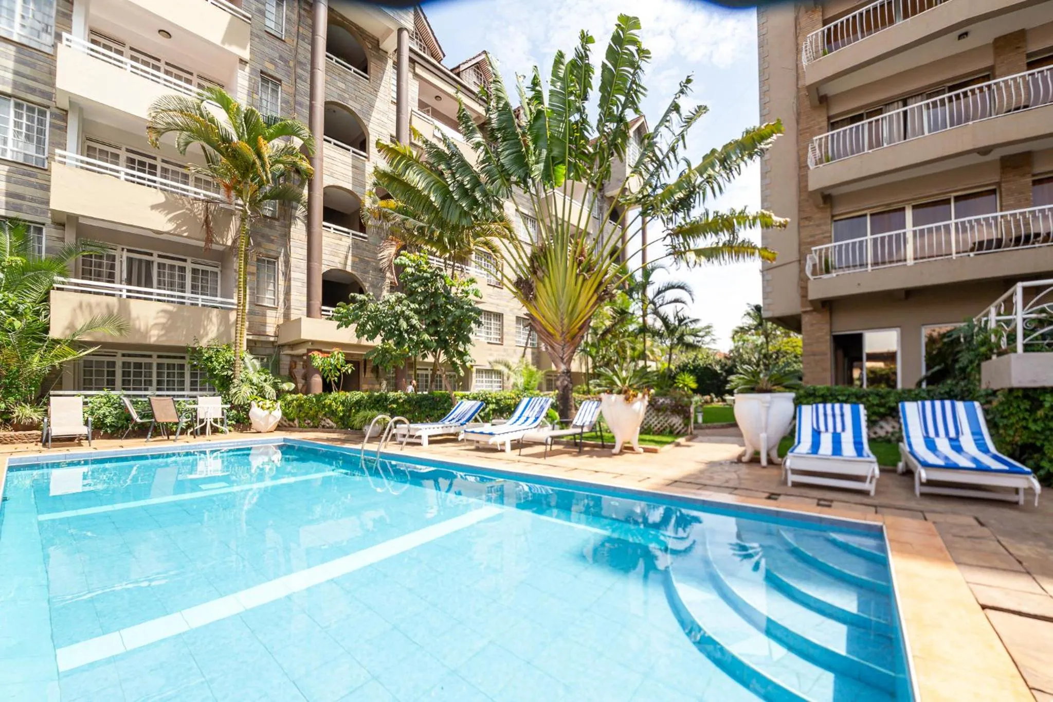 Property building in Eldon Apartments & Suites