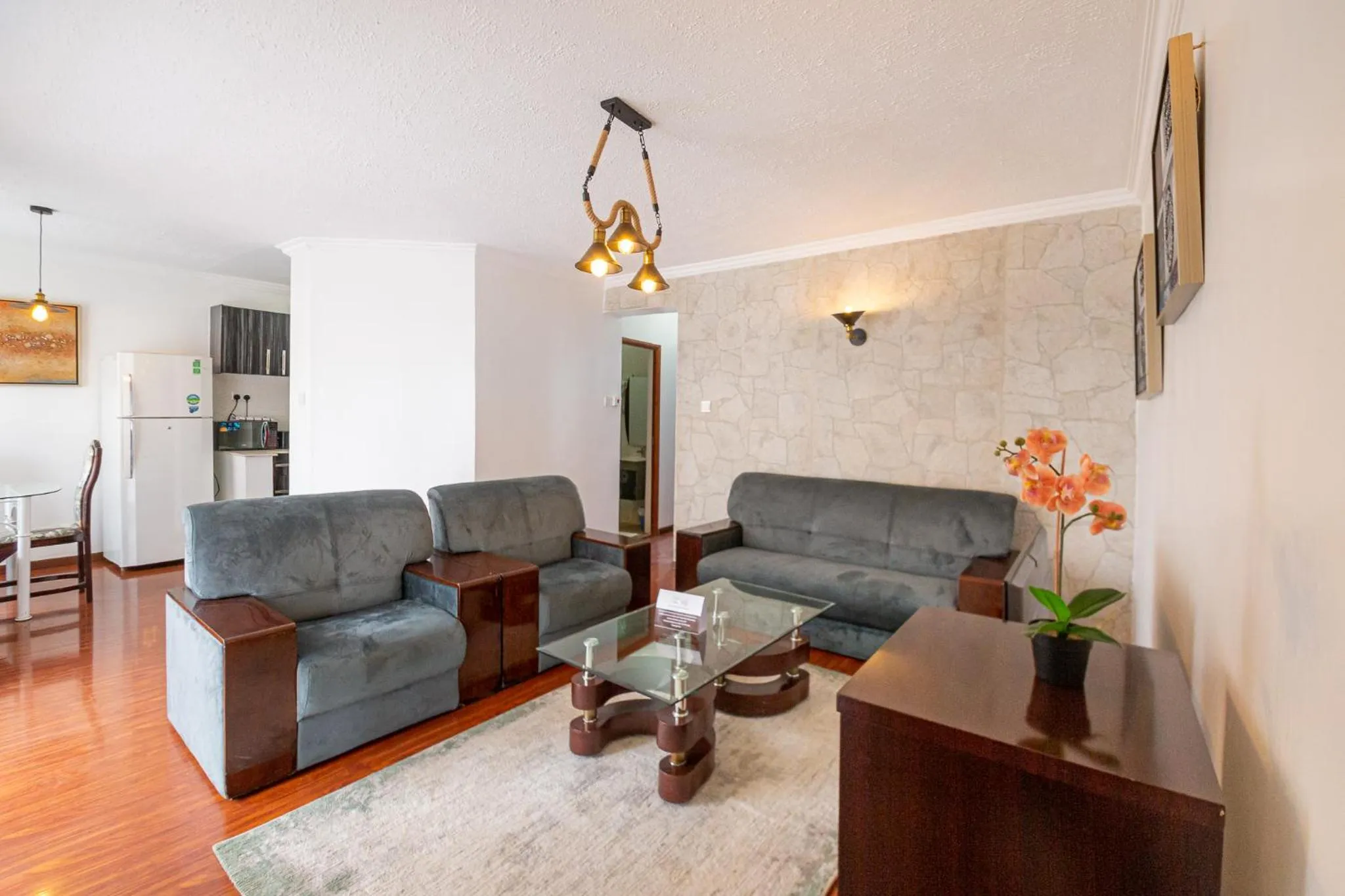 Living room in Eldon Apartments & Suites