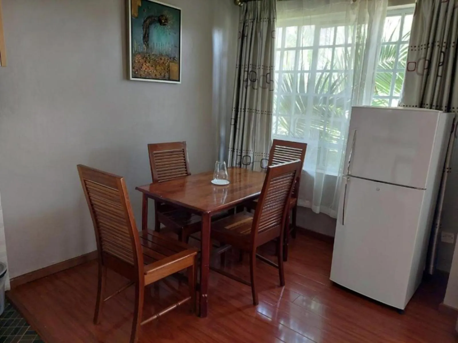 Kitchen or kitchenette in Eldon Apartments & Suites