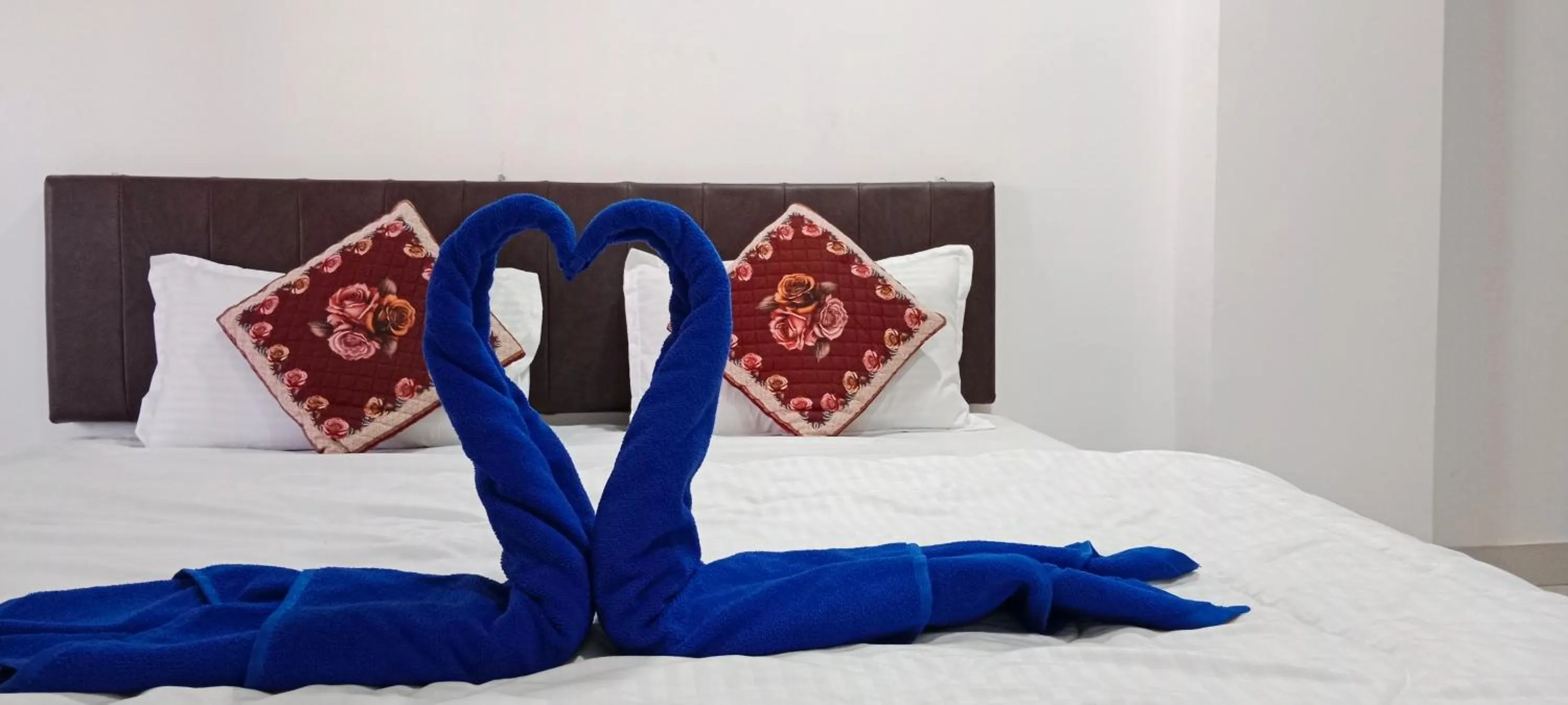 Bedroom, Bed in Hotel Aaradhya