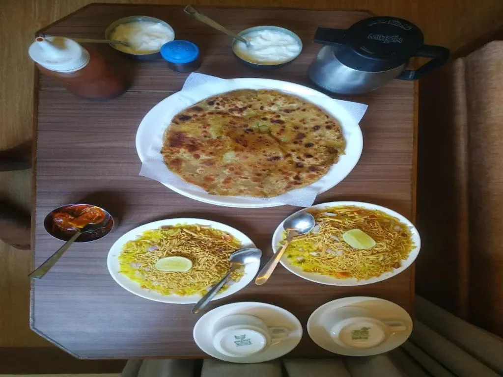 Food in Hotel Aaradhya