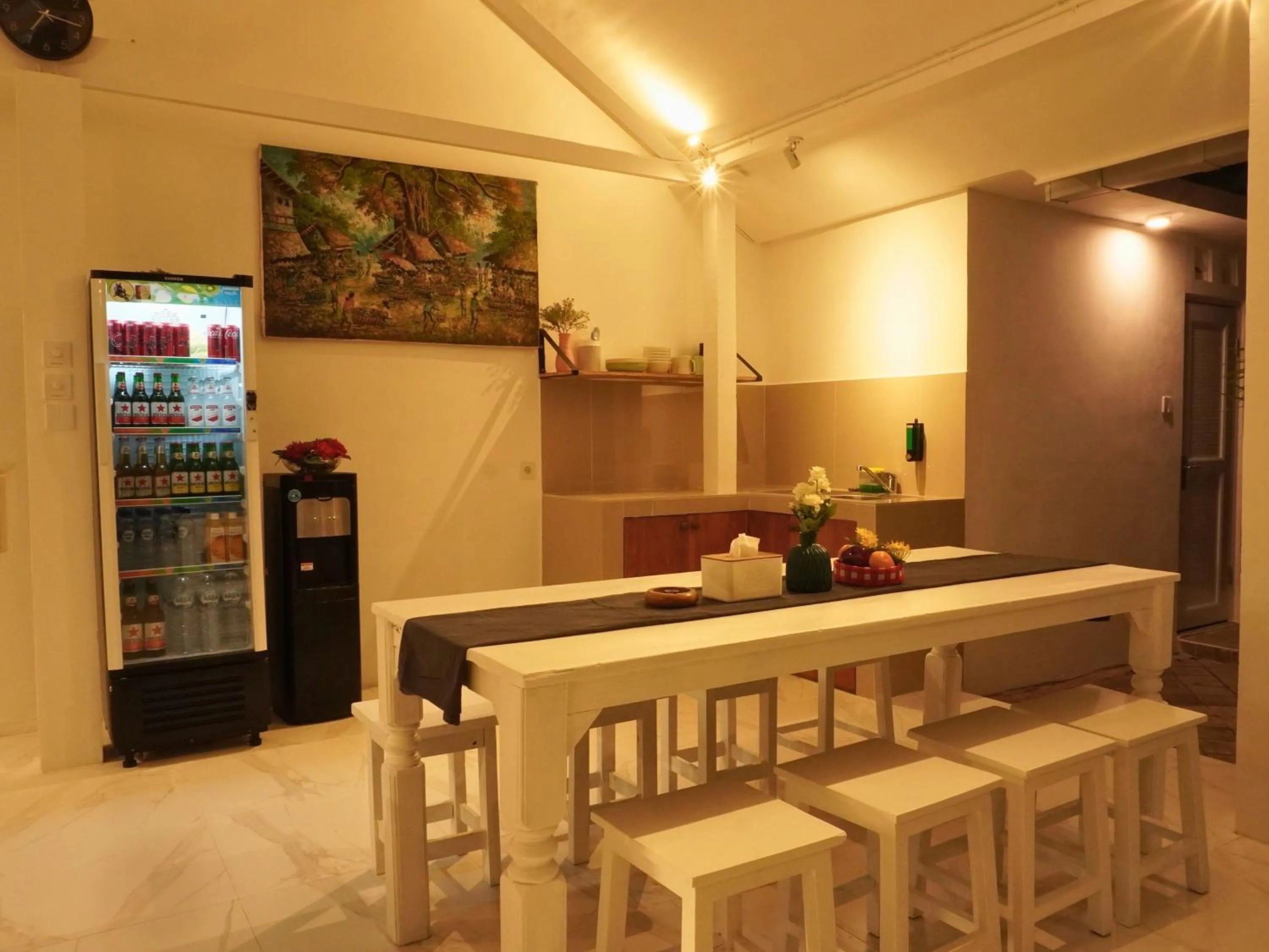 Lobby or reception in Summer of Surf Hostel Ungasan Uluwatu