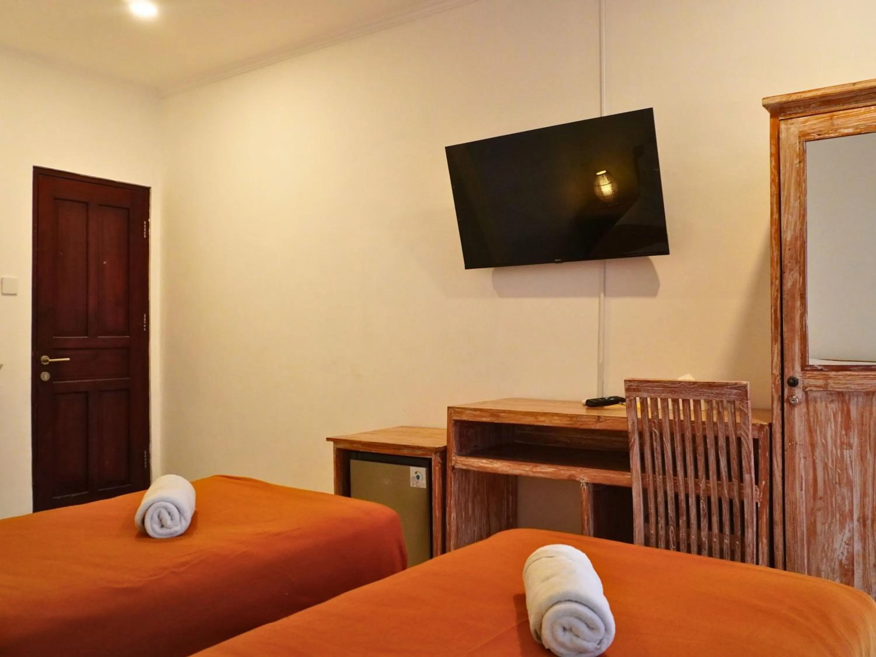 Bed in Summer of Surf Hostel Ungasan Uluwatu