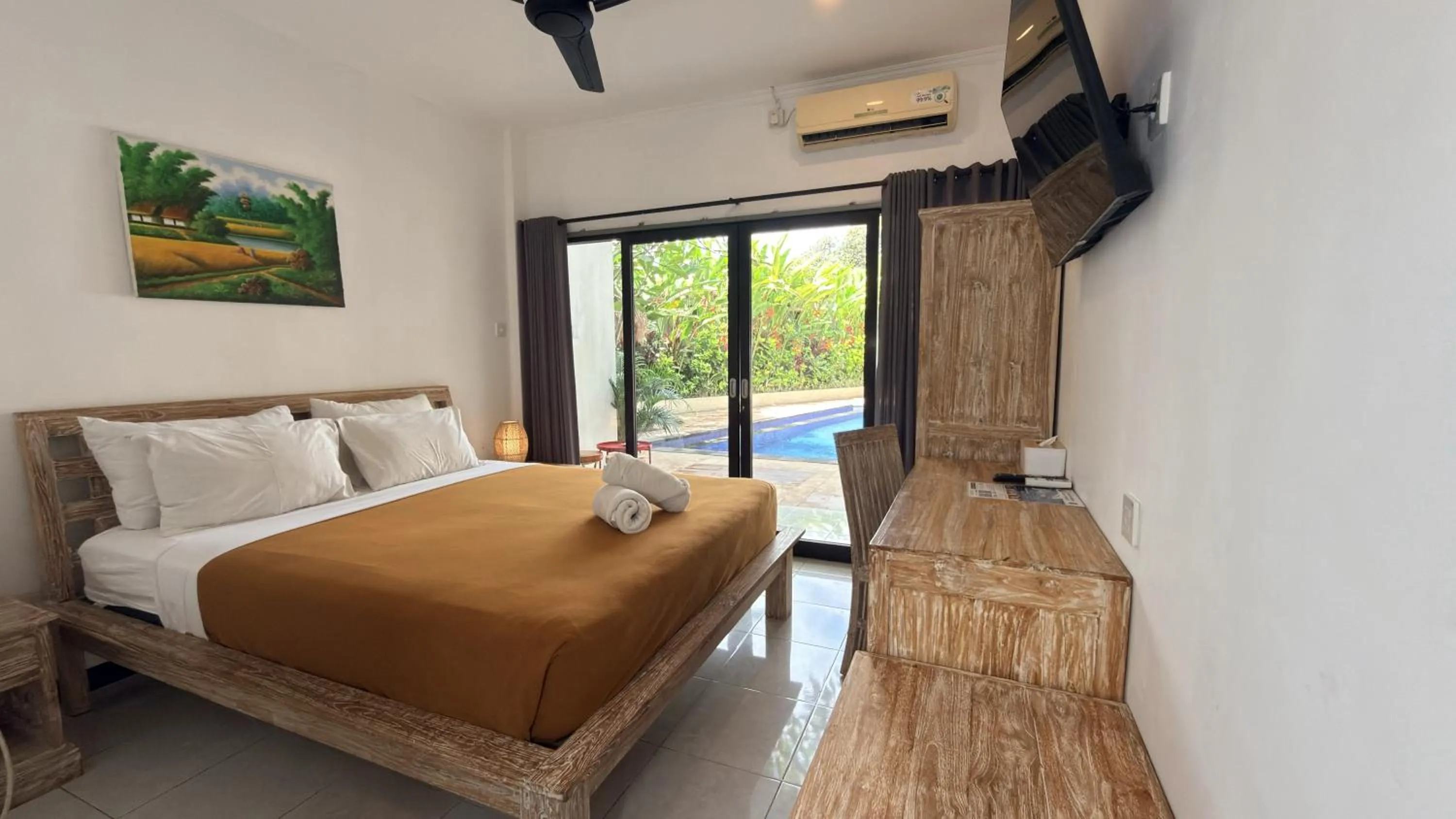 Bed in Summer of Surf Hostel Ungasan Uluwatu