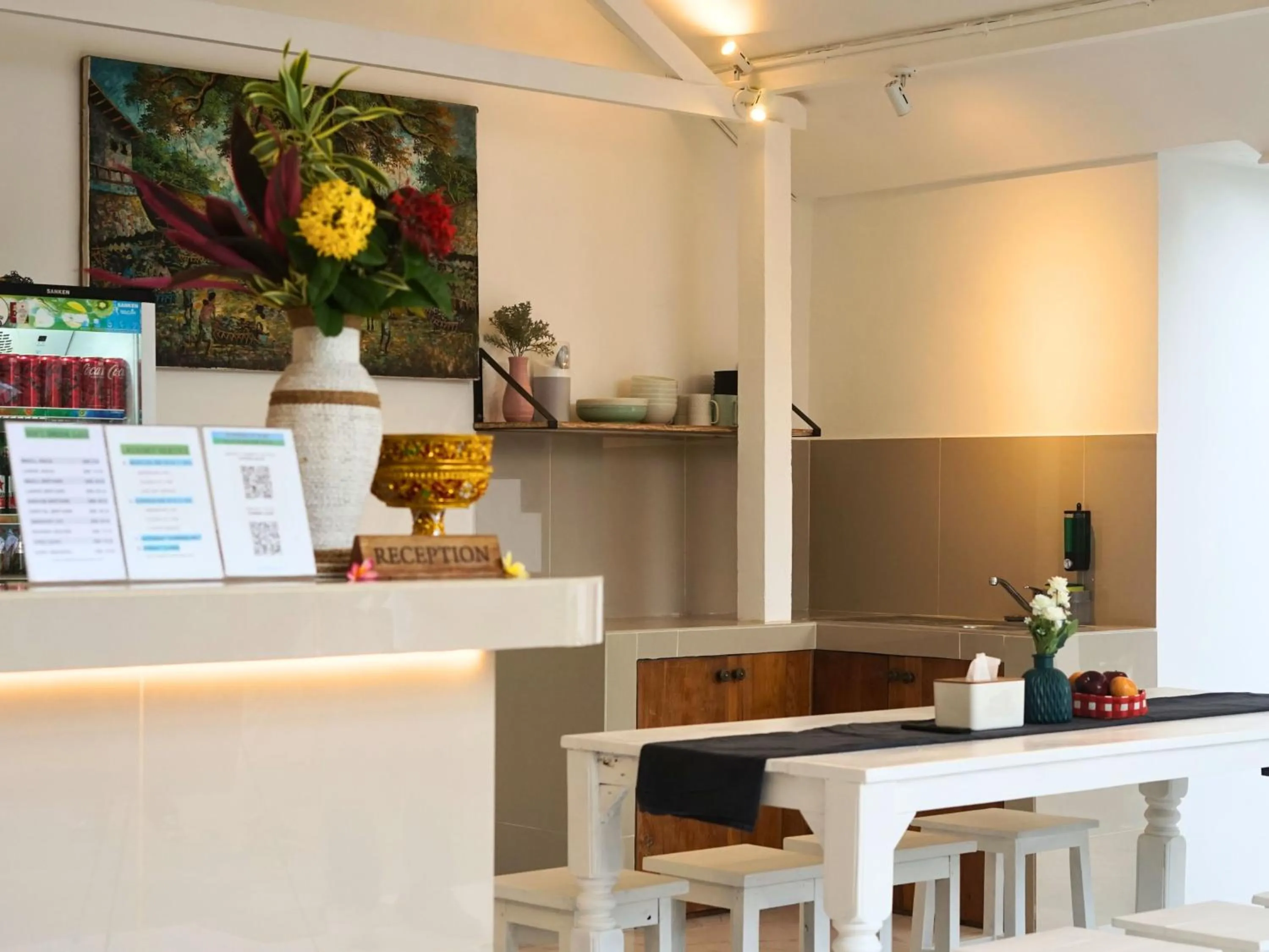 Lobby or reception in Summer of Surf Hostel Ungasan Uluwatu