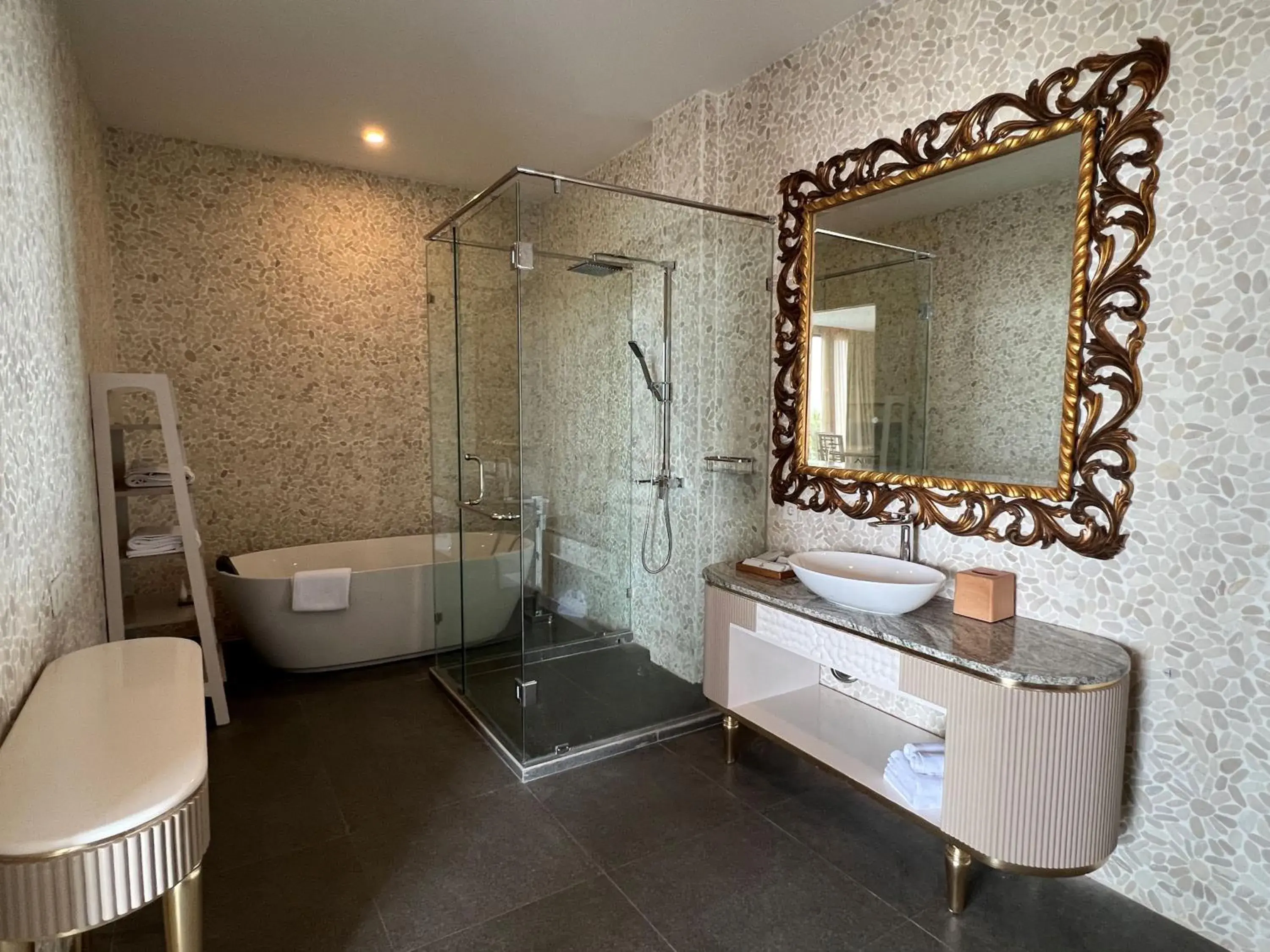 Tabebuya Resto & Resort Tabebuya Resto & Resort