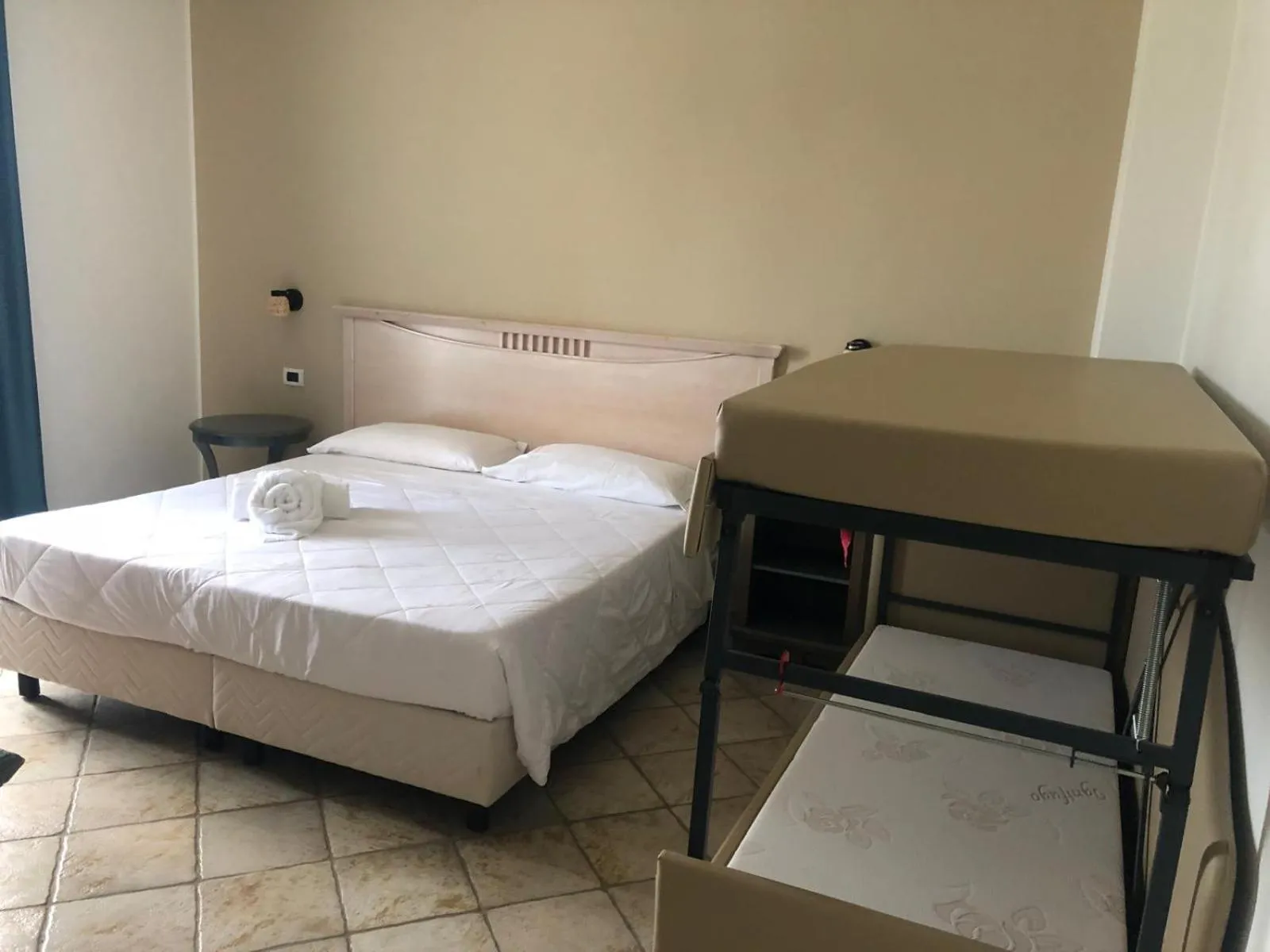Bed in Zeta Club Selinunte