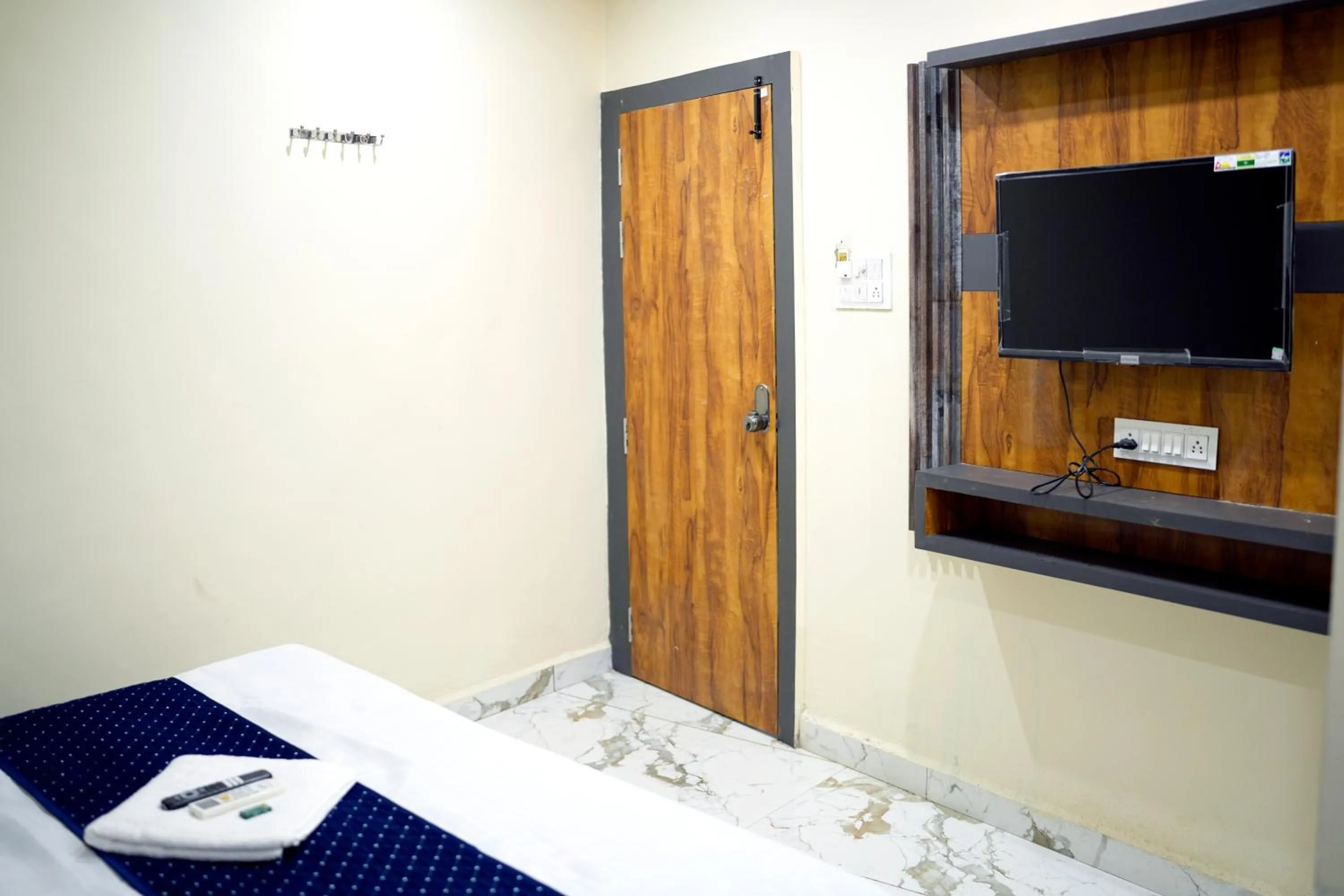 Bed in Hotel Mahalok Palace