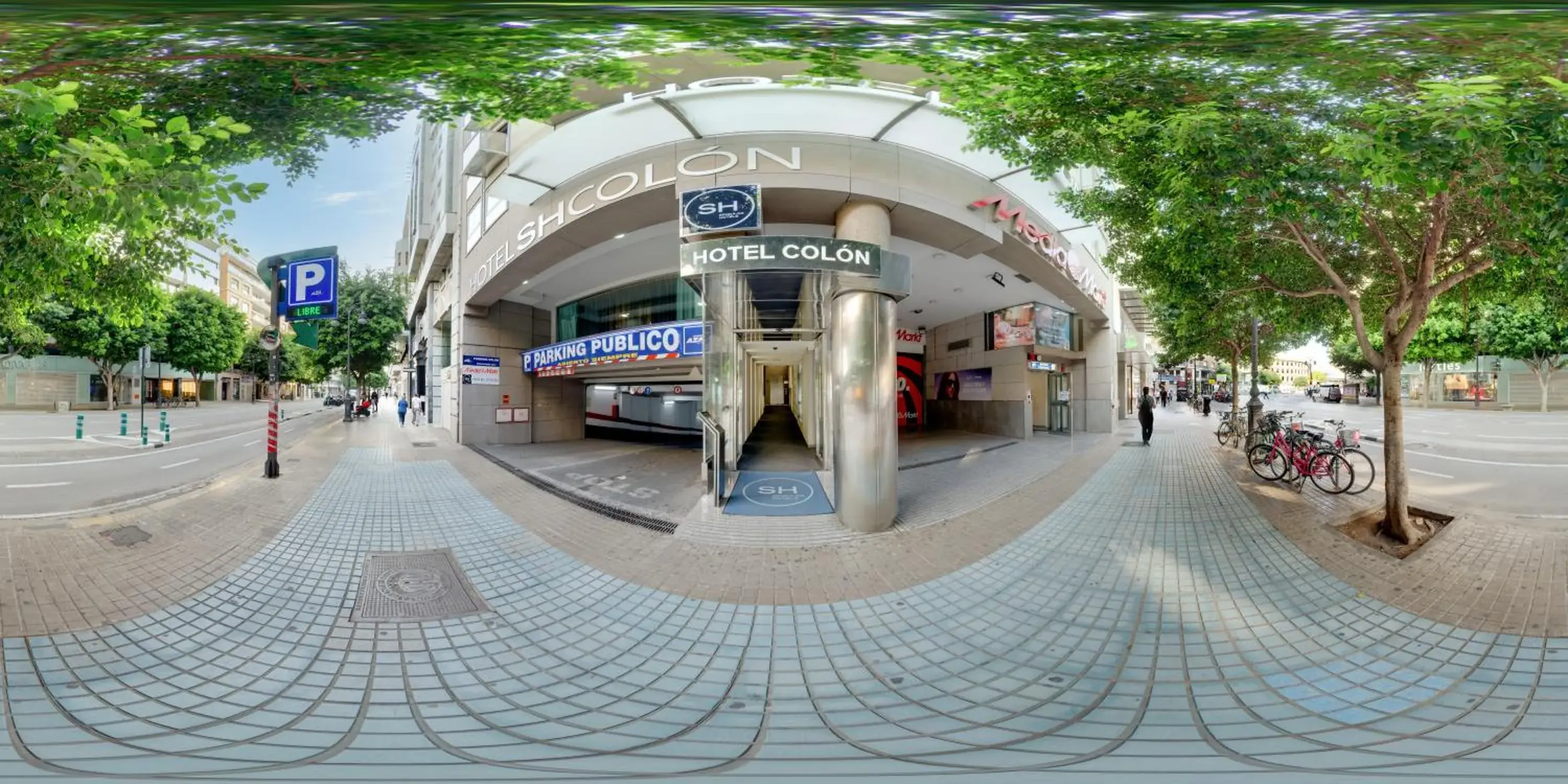 Property building in SH Colón Valencia Property building in SH Colón Valencia