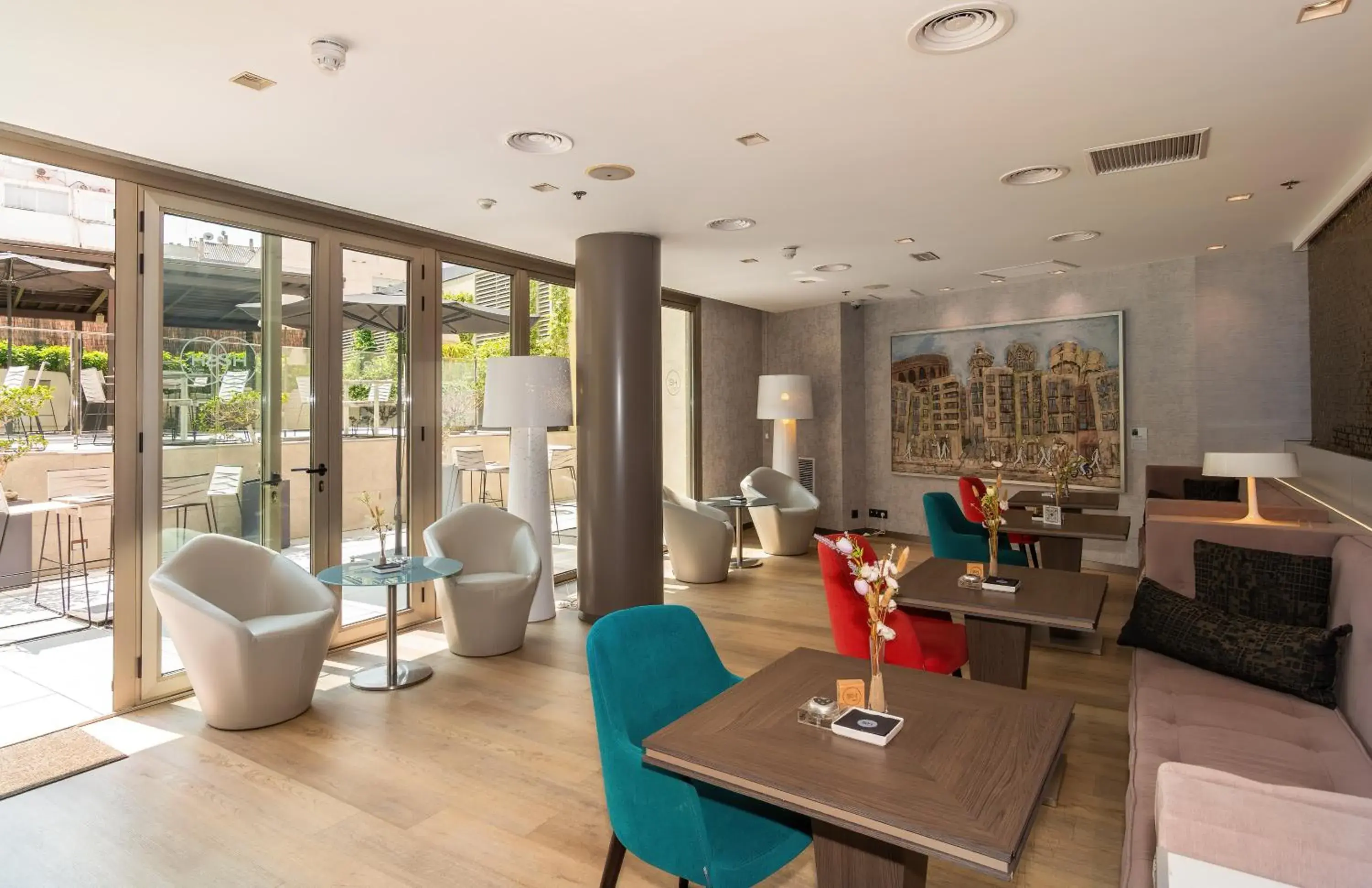 Restaurant/places to eat in SH Colón Valencia Restaurant/places to eat in SH Colón Valencia