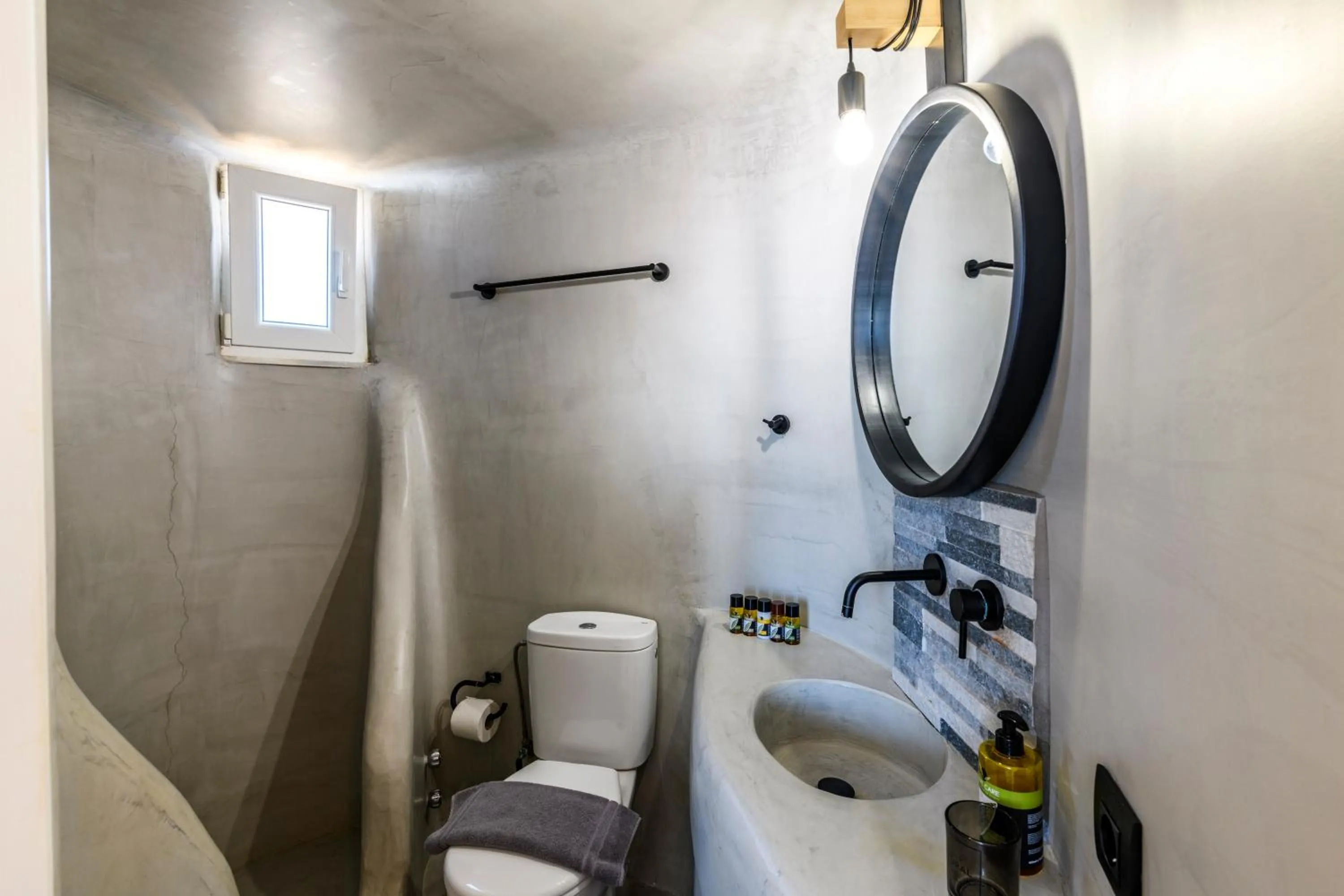 Shower in Mykonos Residence Villas & Suites Merchia beach