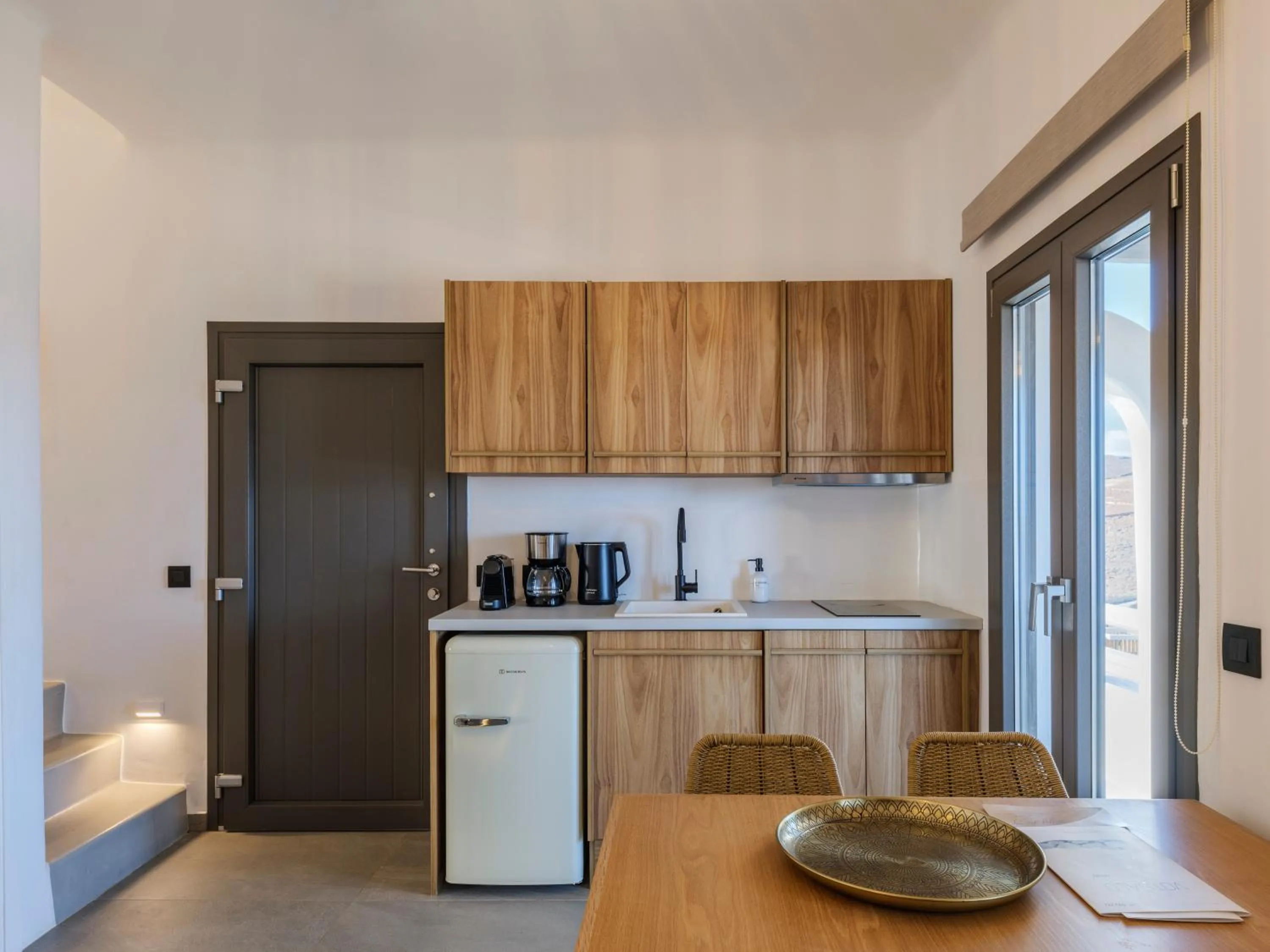 Kitchen or kitchenette in Mykonos Residence Villas & Suites Merchia beach