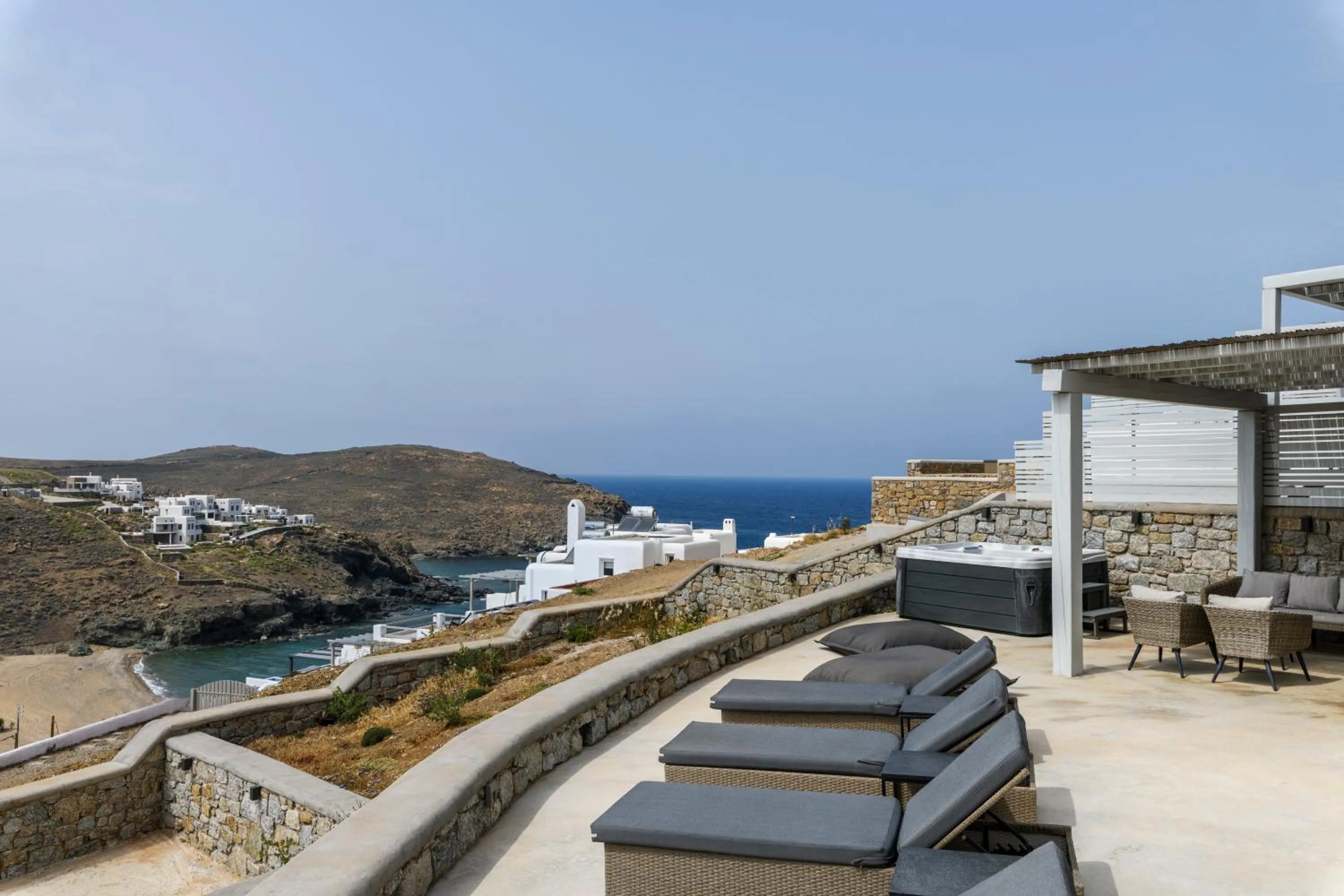Day in Mykonos Residence Villas & Suites Merchia beach