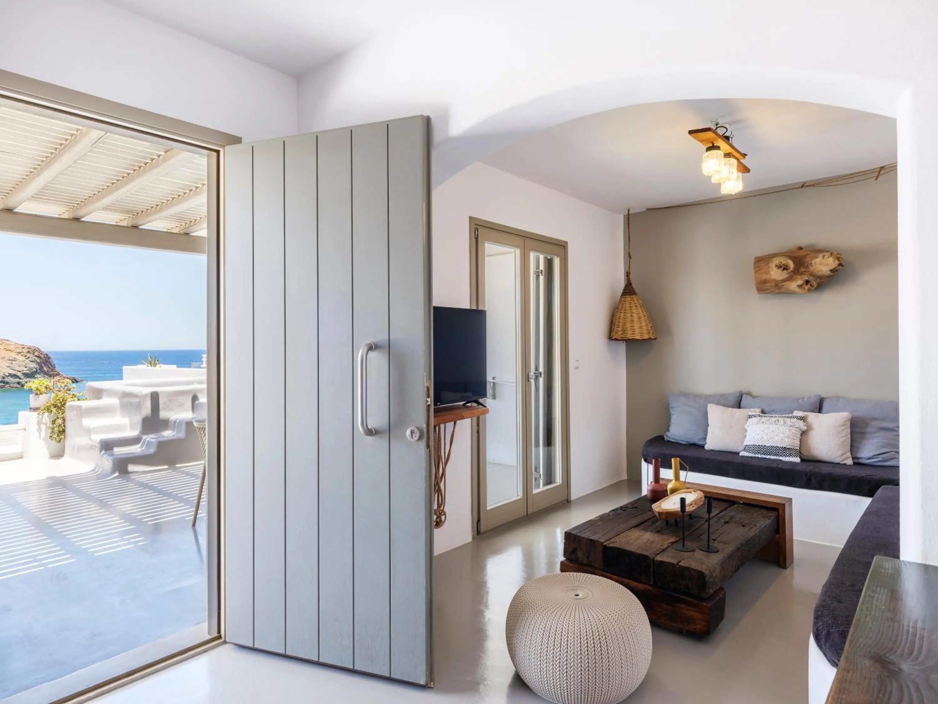 Natural landscape in Mykonos Residence Villas & Suites Merchia beach