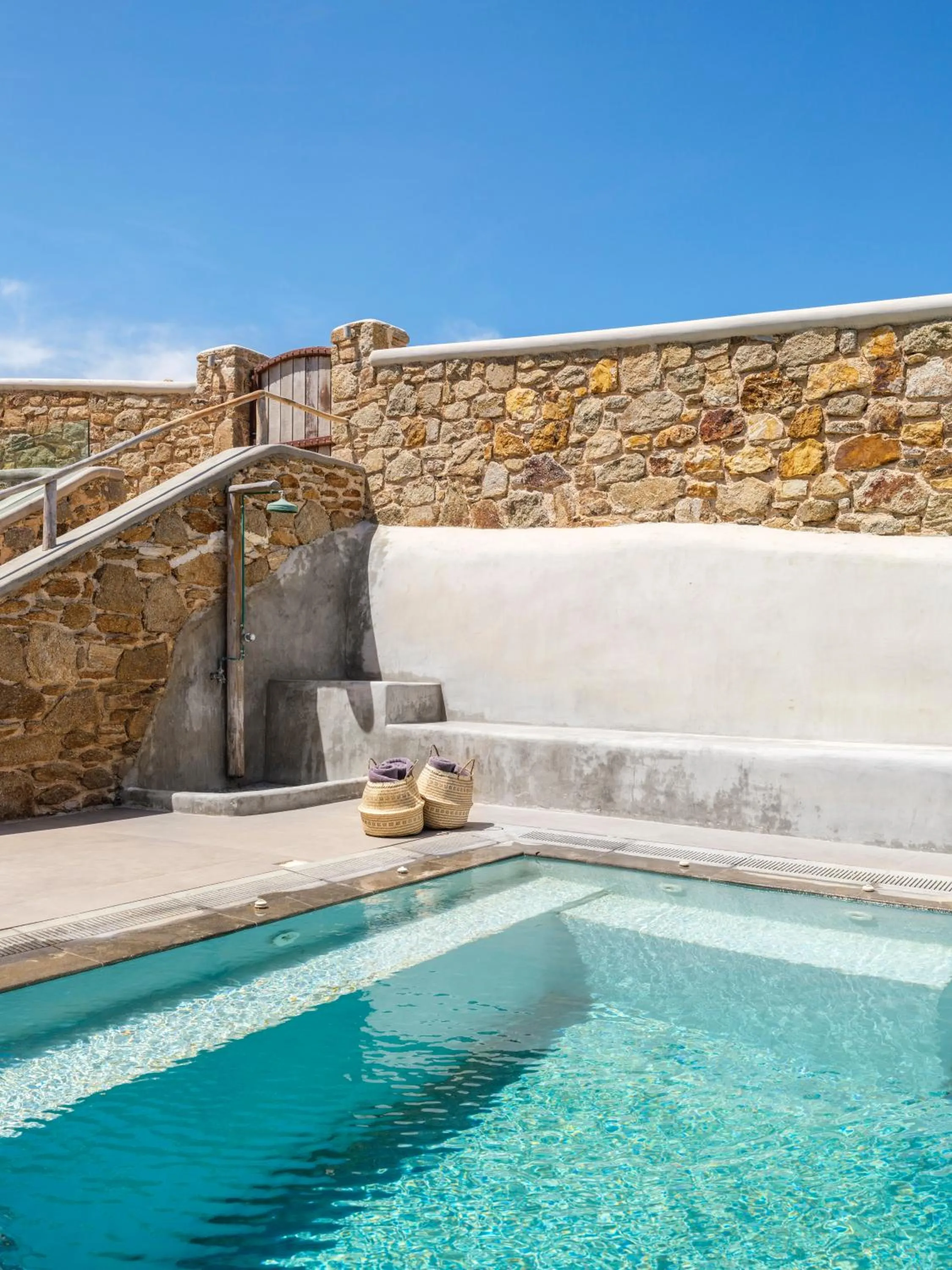 Shower in Mykonos Residence Villas & Suites Merchia beach