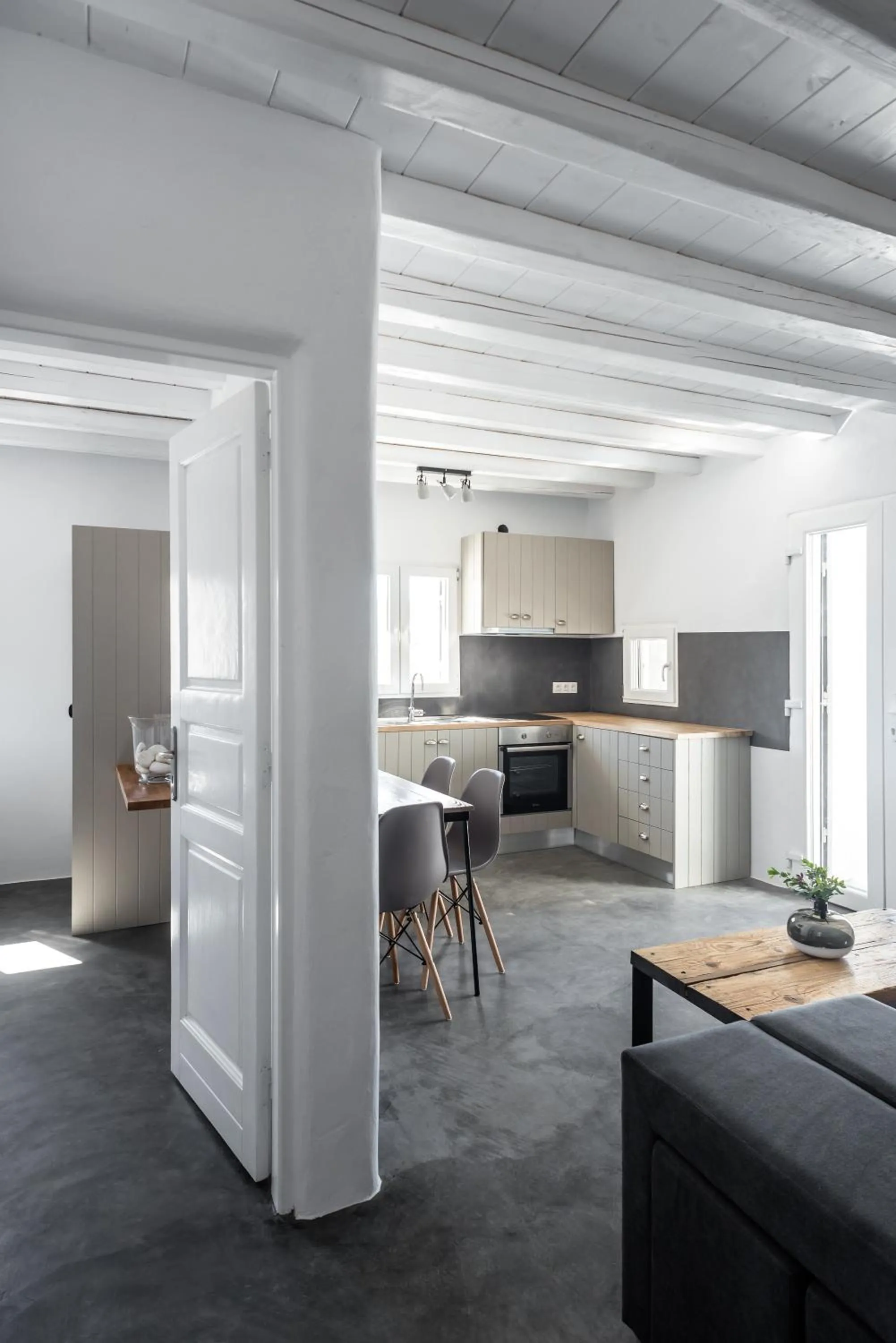 Kitchen or kitchenette in Mykonos Residence Villas & Suites Merchia beach