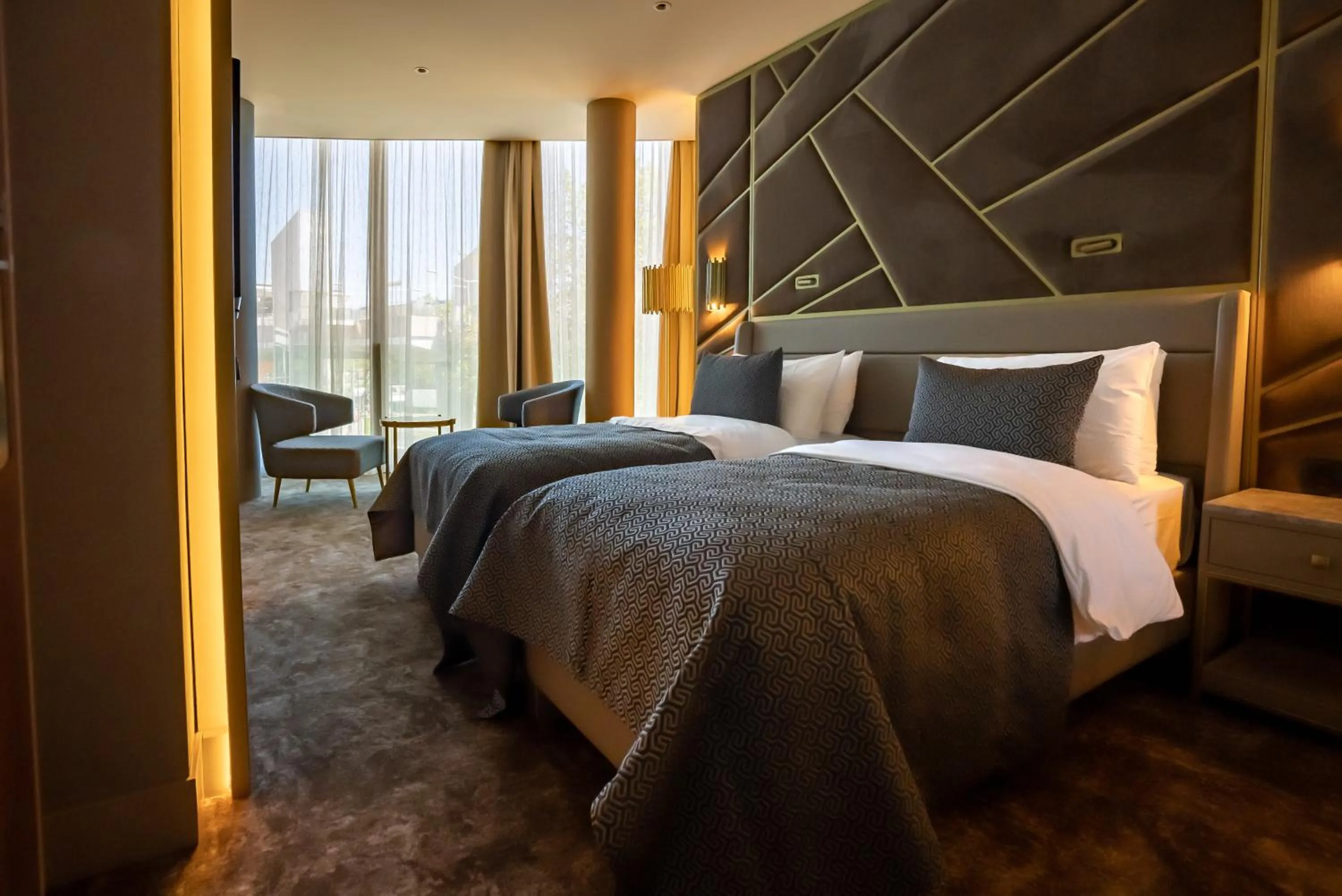 Bedroom, Bed in ART Hotel Rotterdam-Fully Renovated