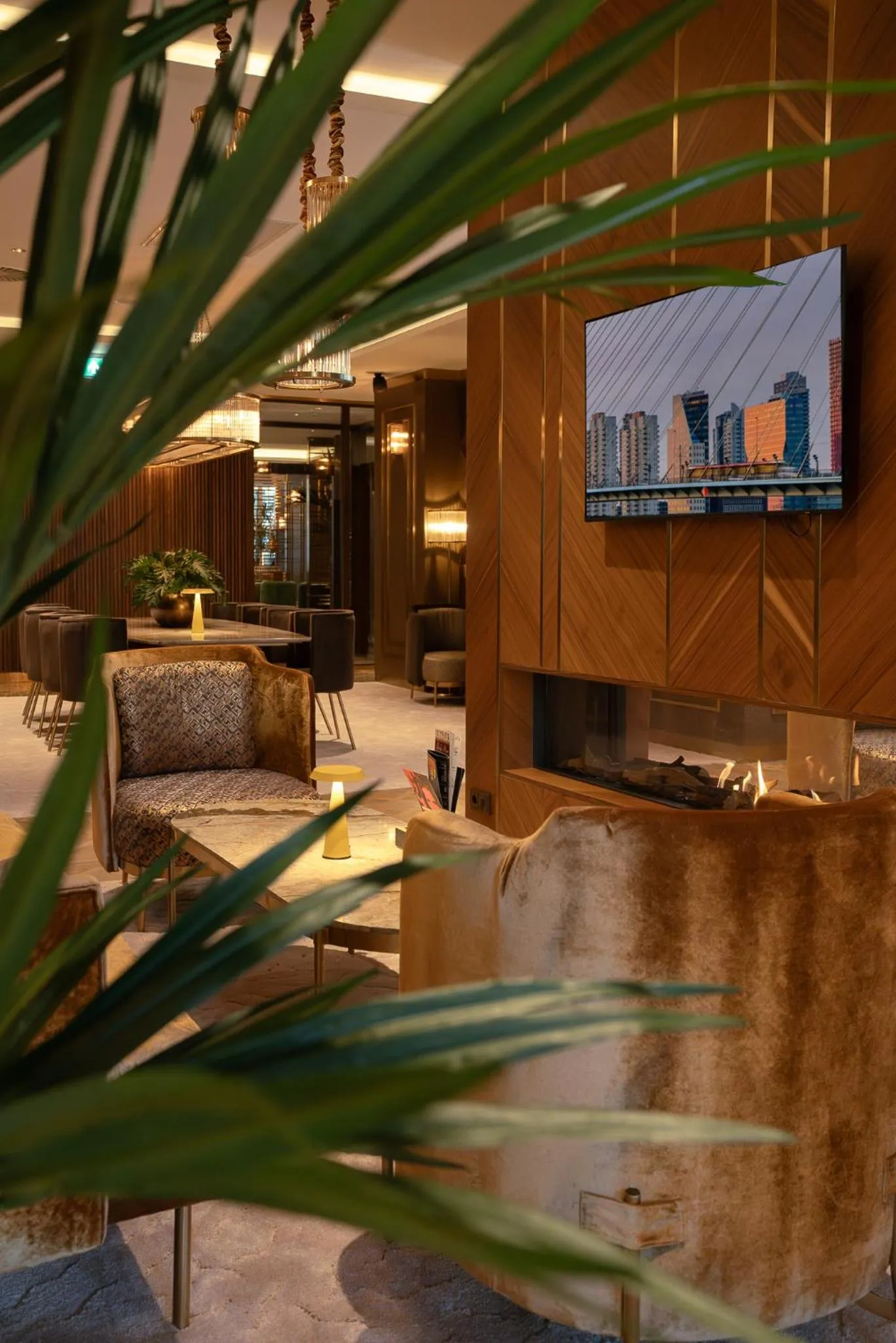 Lounge or bar in ART Hotel Rotterdam-Fully Renovated