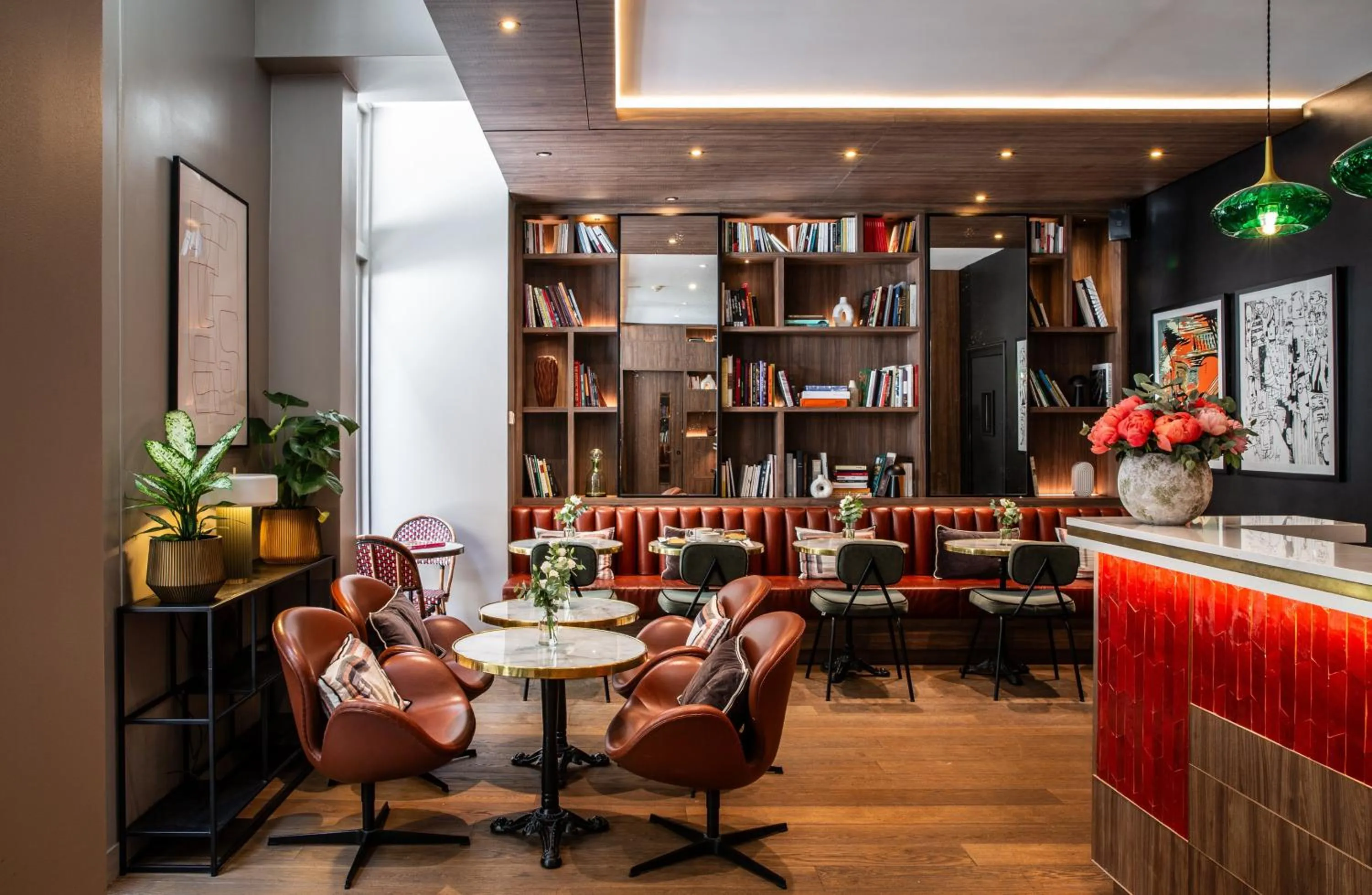 Restaurant/places to eat in Hotel Indigo Paris - Opera by IHG