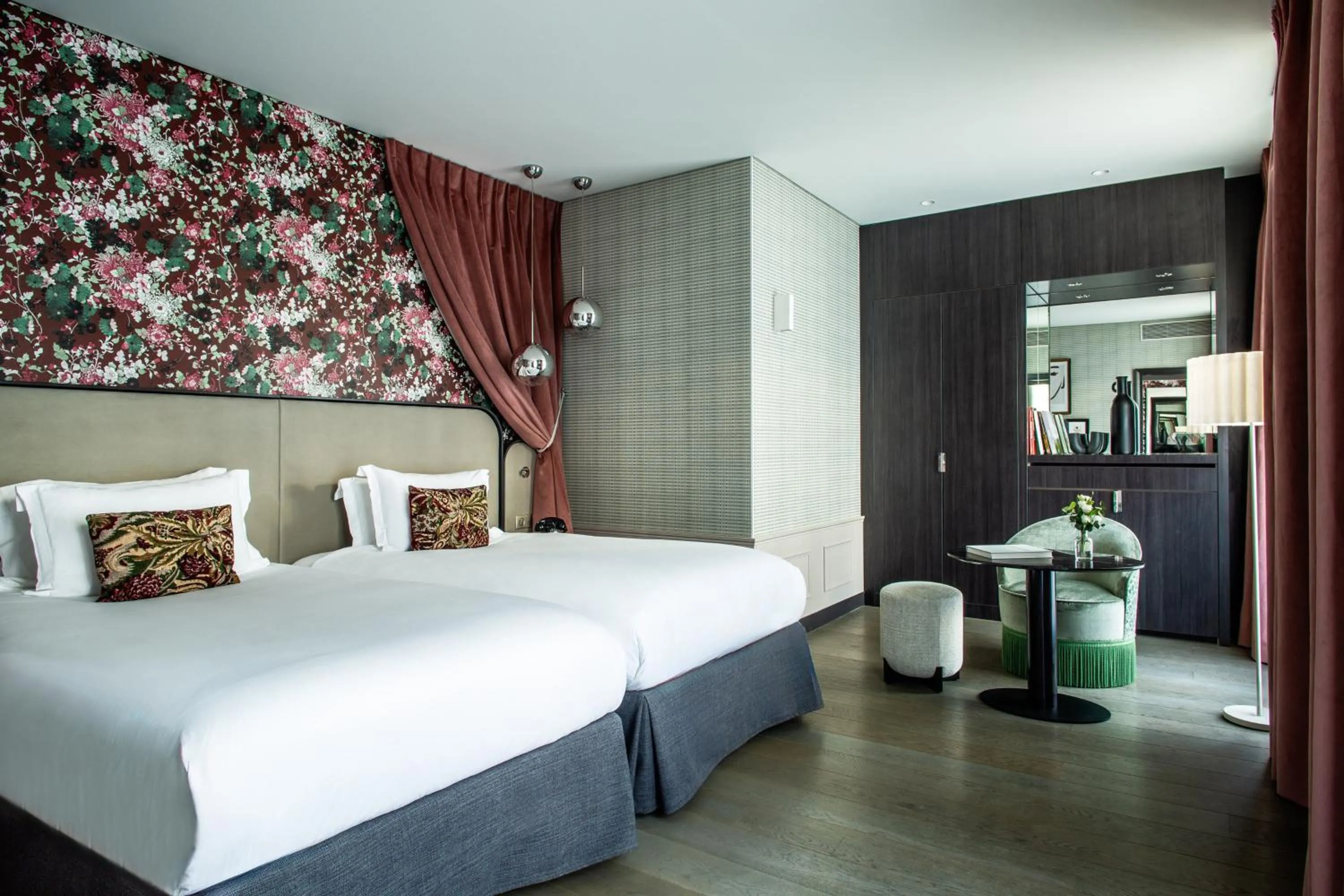 Photo of the whole room, Bed in Hotel Indigo Paris - Opera by IHG