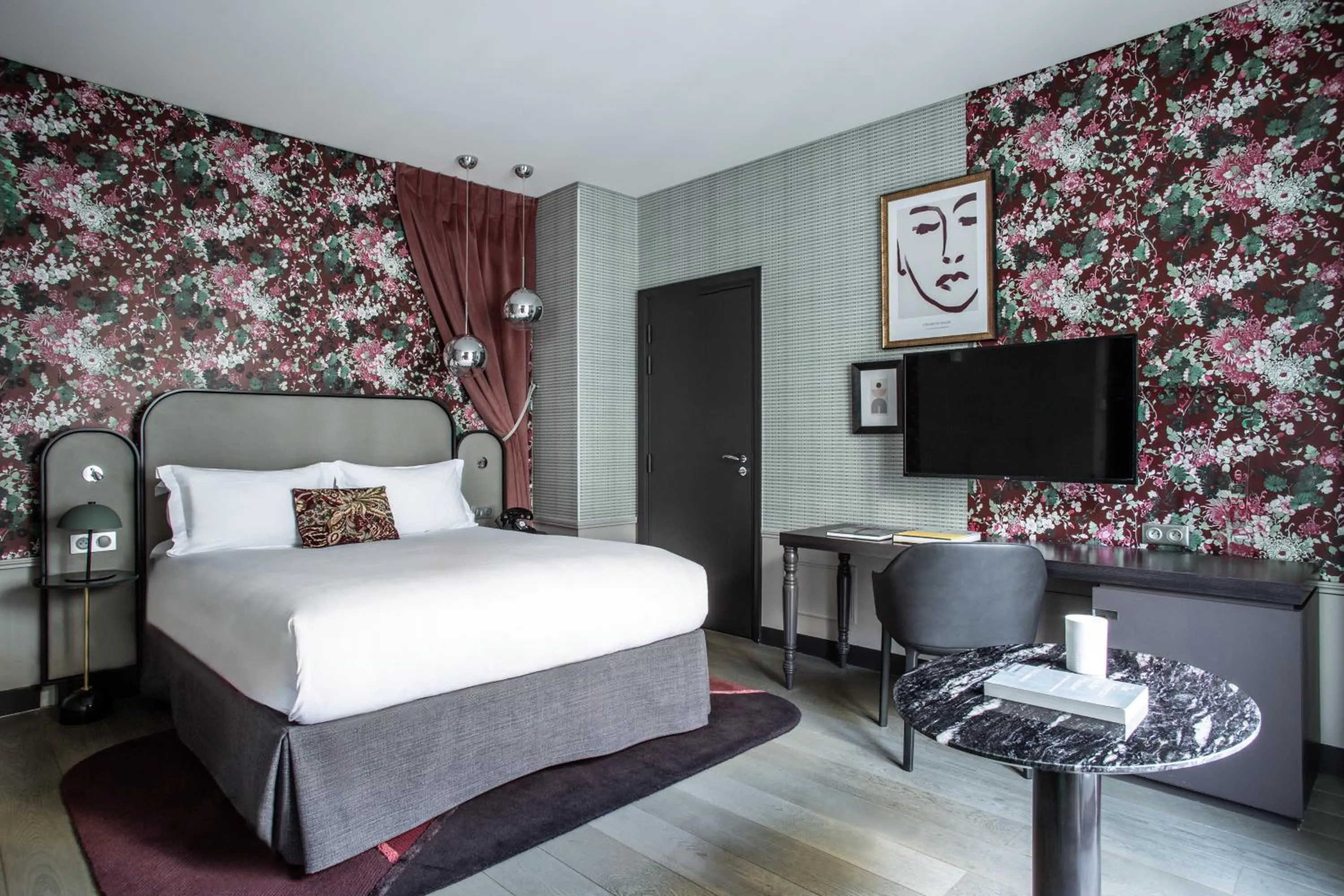 Photo of the whole room, Bed in Hotel Indigo Paris - Opera by IHG