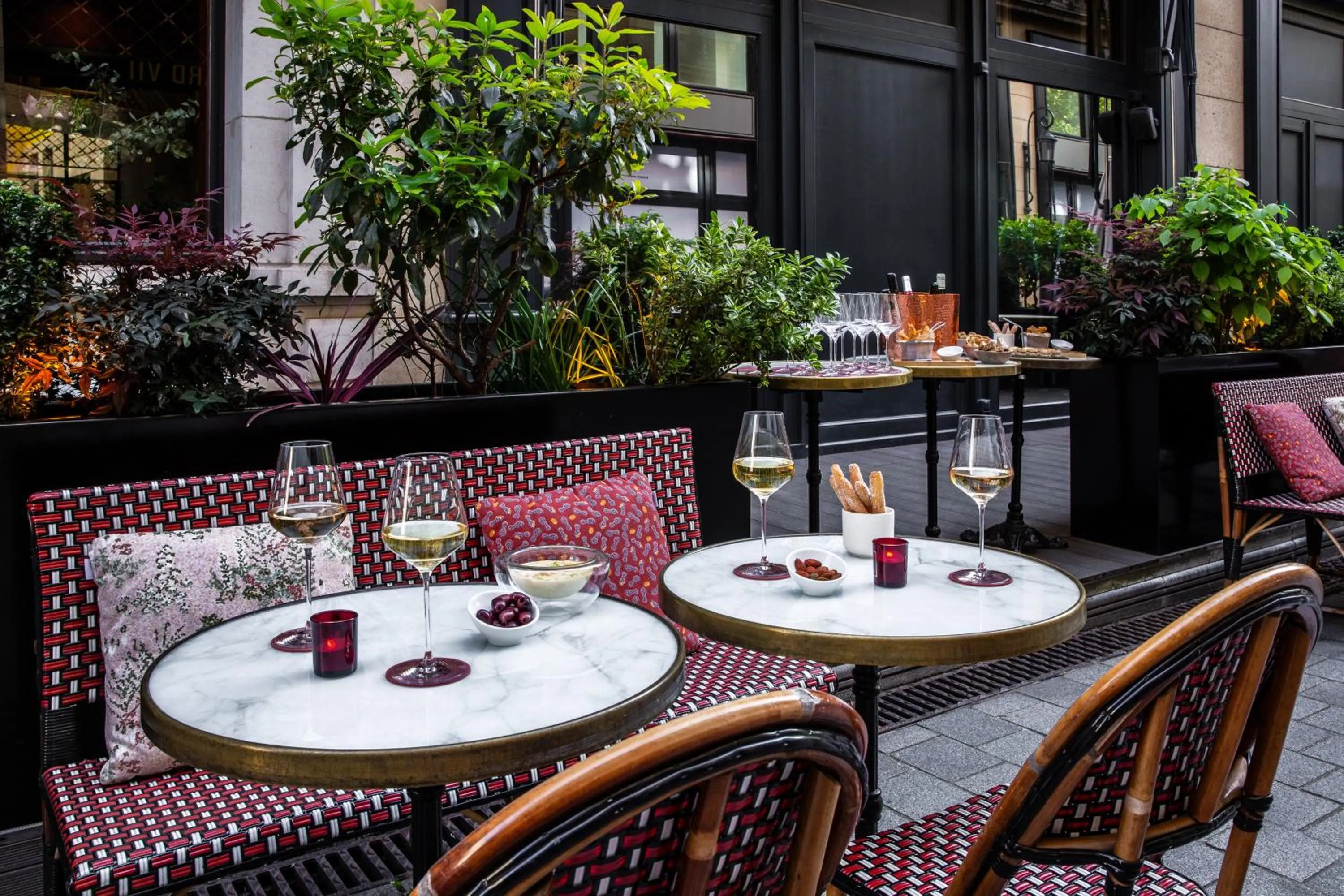 Restaurant/places to eat in Hotel Indigo Paris - Opera by IHG