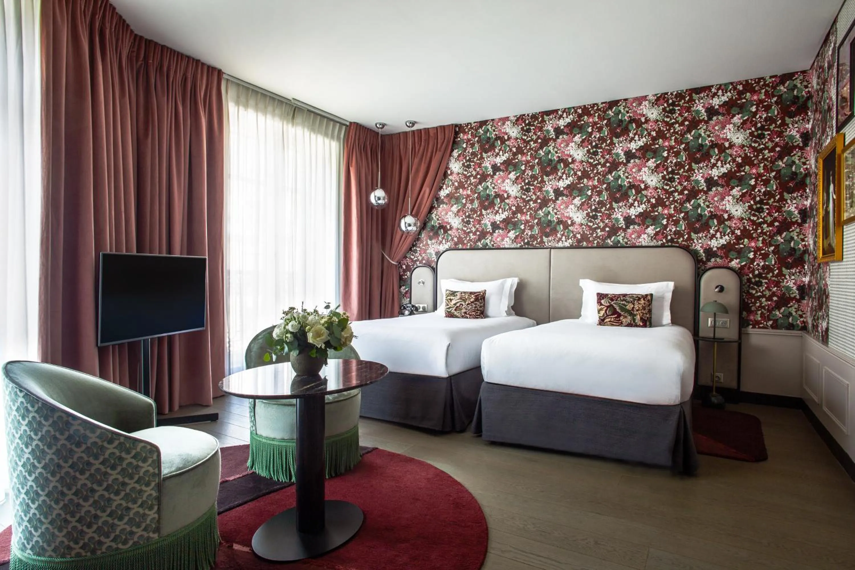 Photo of the whole room, Bed in Hotel Indigo Paris - Opera by IHG