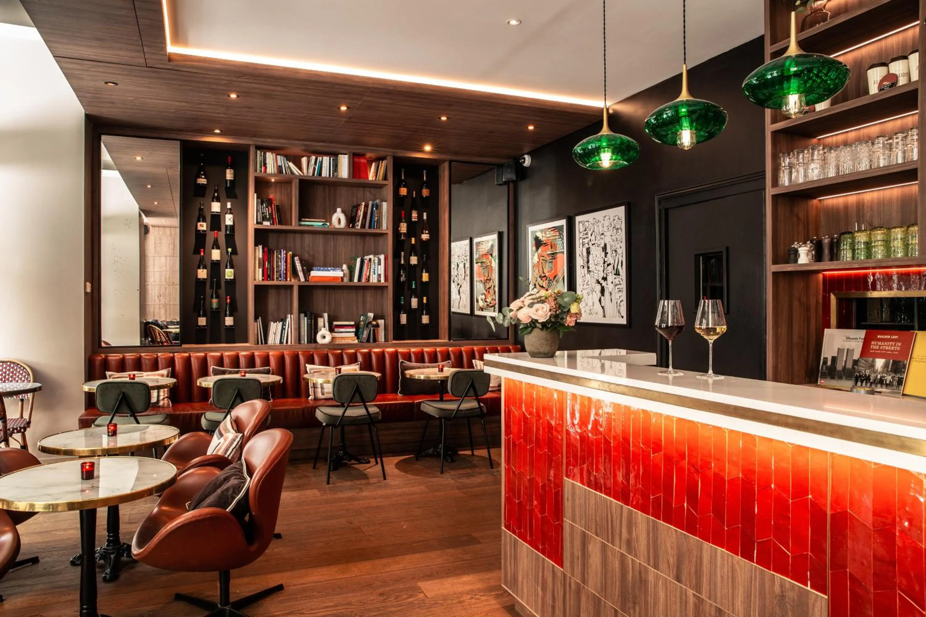 Restaurant/places to eat in Hotel Indigo Paris - Opera by IHG