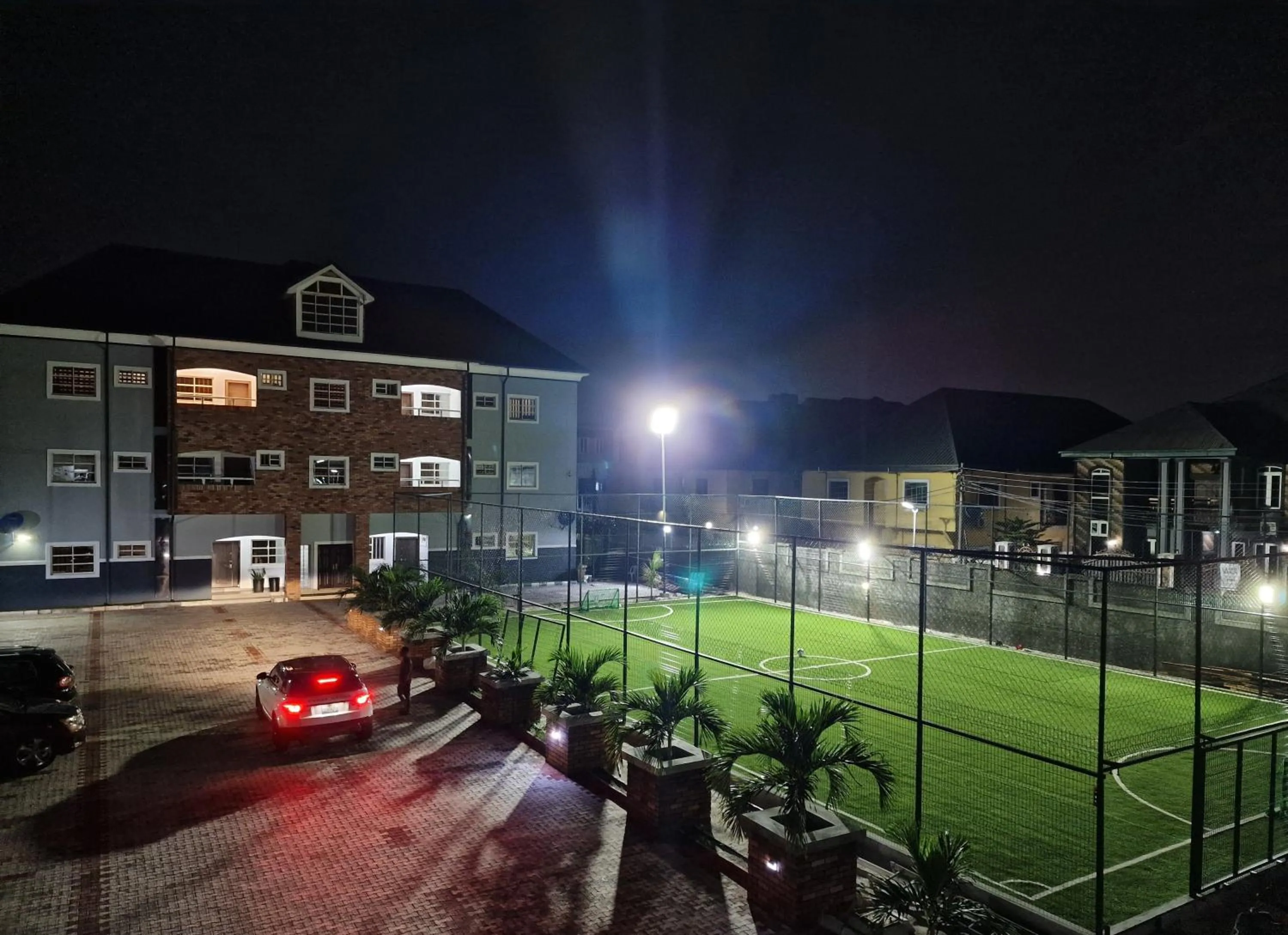 Two-Bedroom Apartment in Schemes Hotel And Apartment