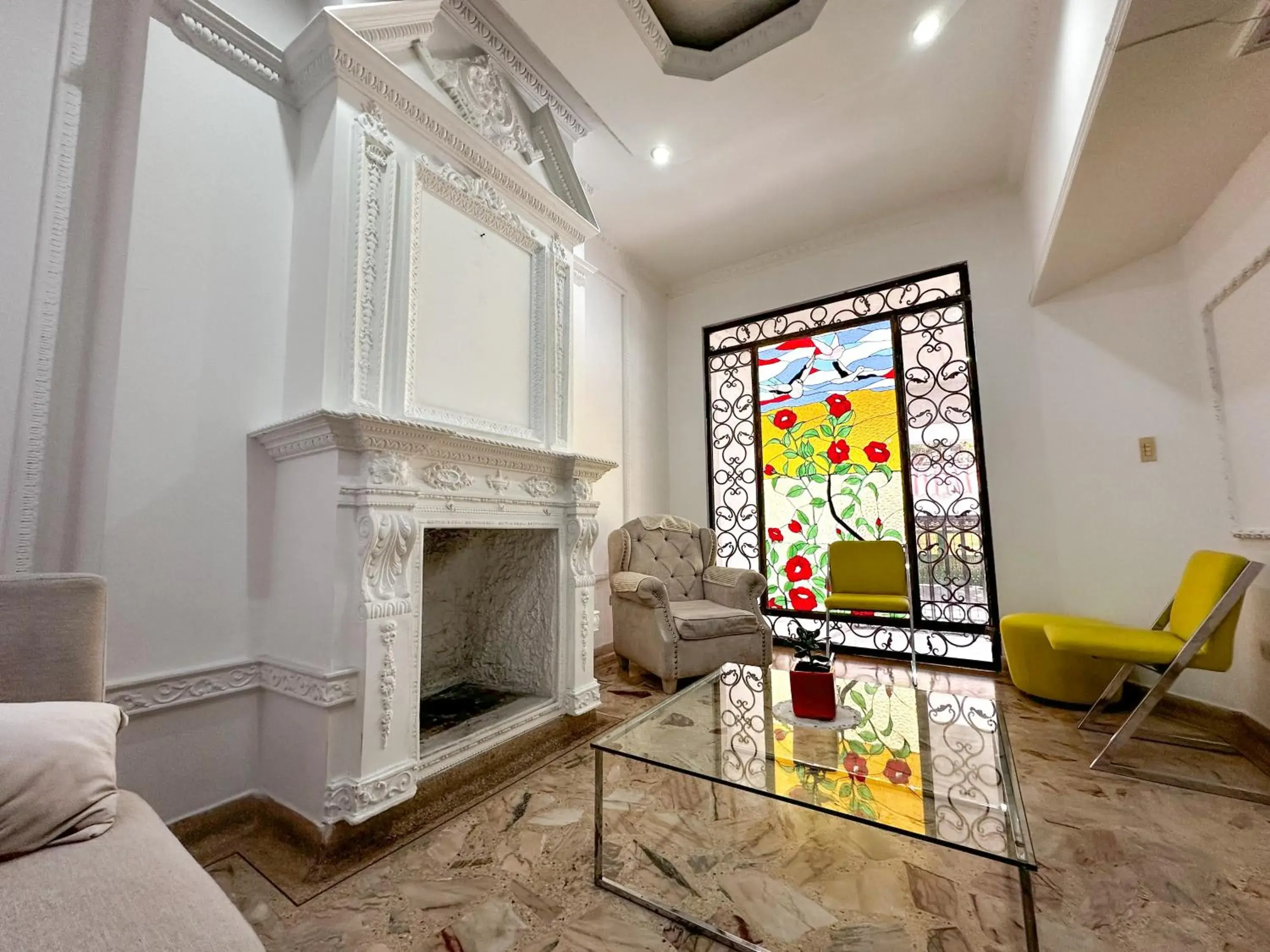 Superior Triple Room in La Mercedes Boutique Hostal By MH Superior Triple Room in La Mercedes Boutique Hostal By MH