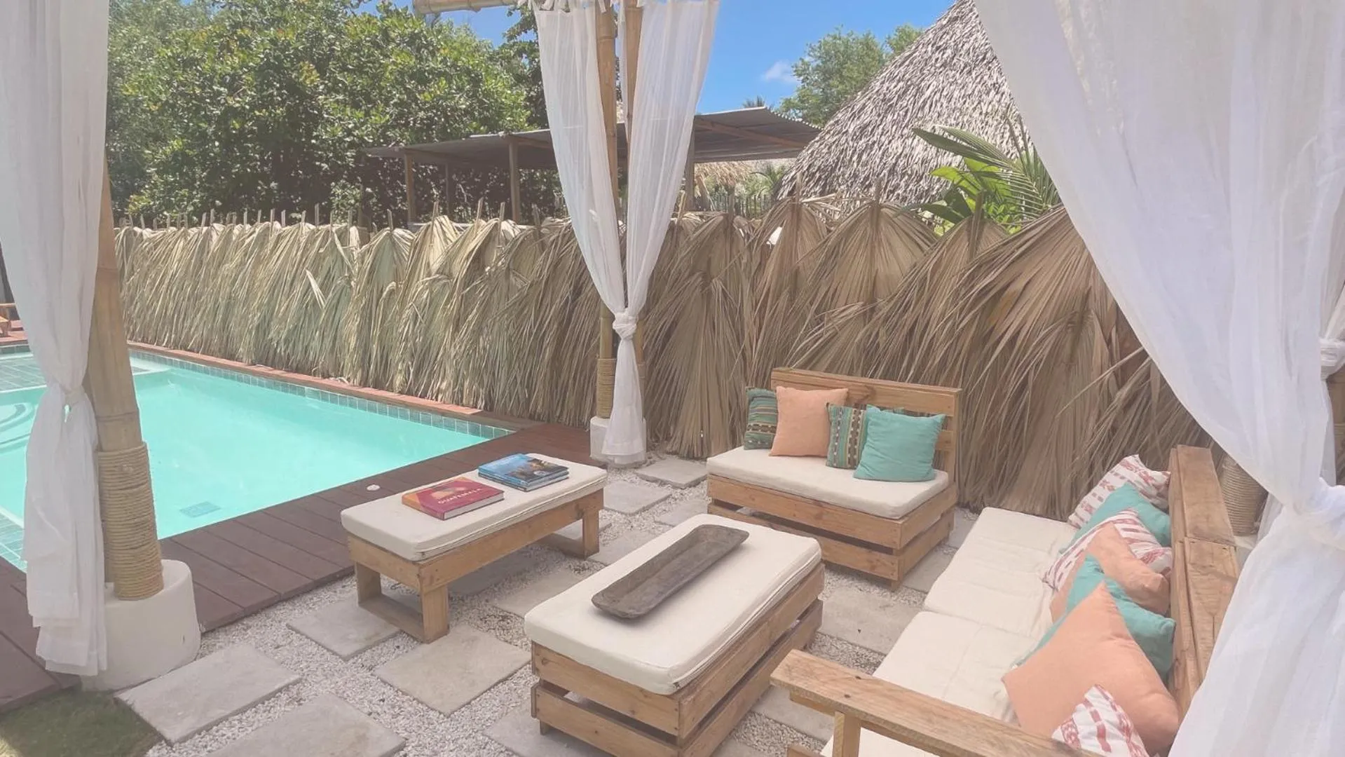 Lounge or bar in Wander Boutique Hotel