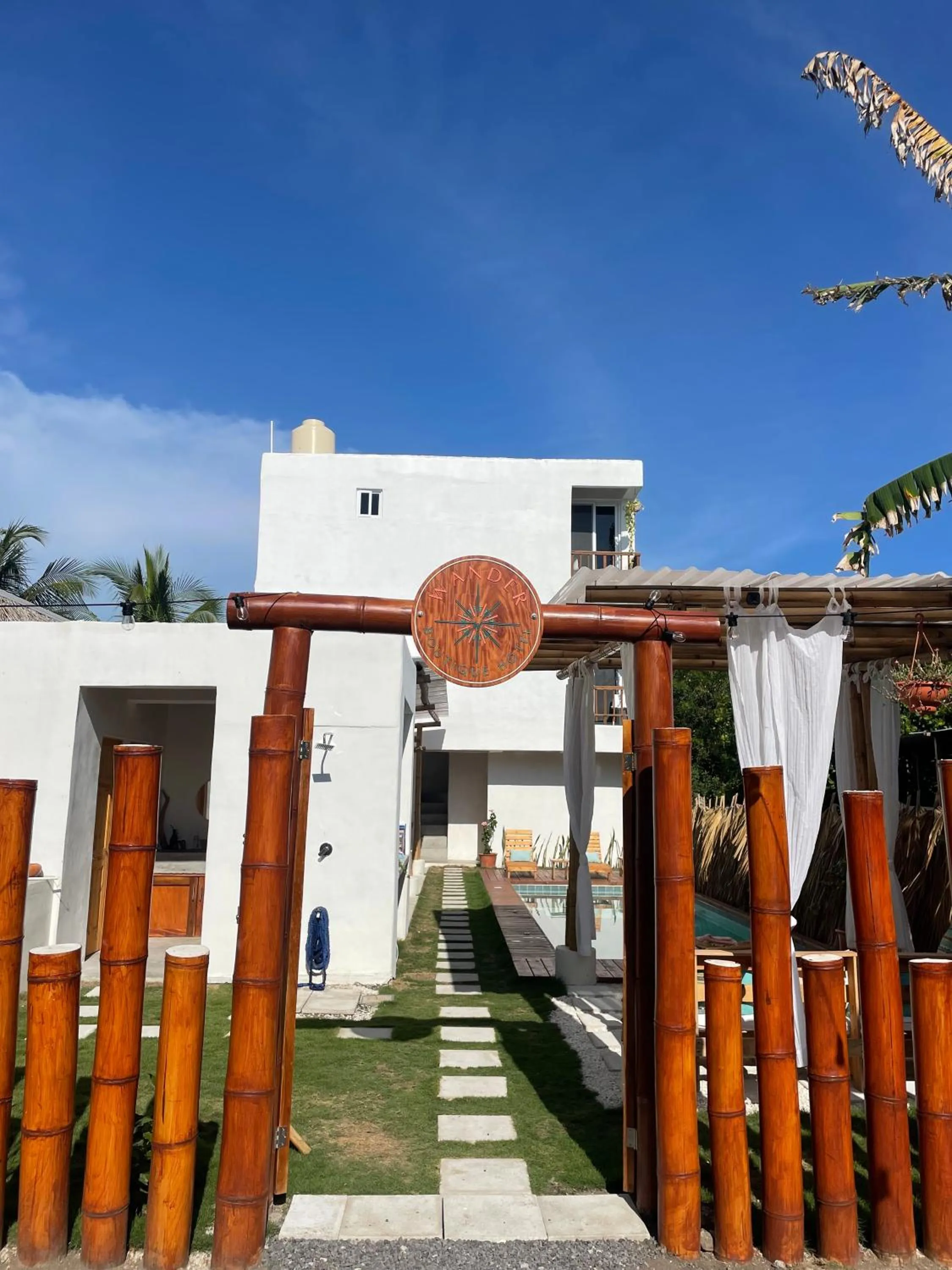 Restaurant/places to eat in Wander Boutique Hotel