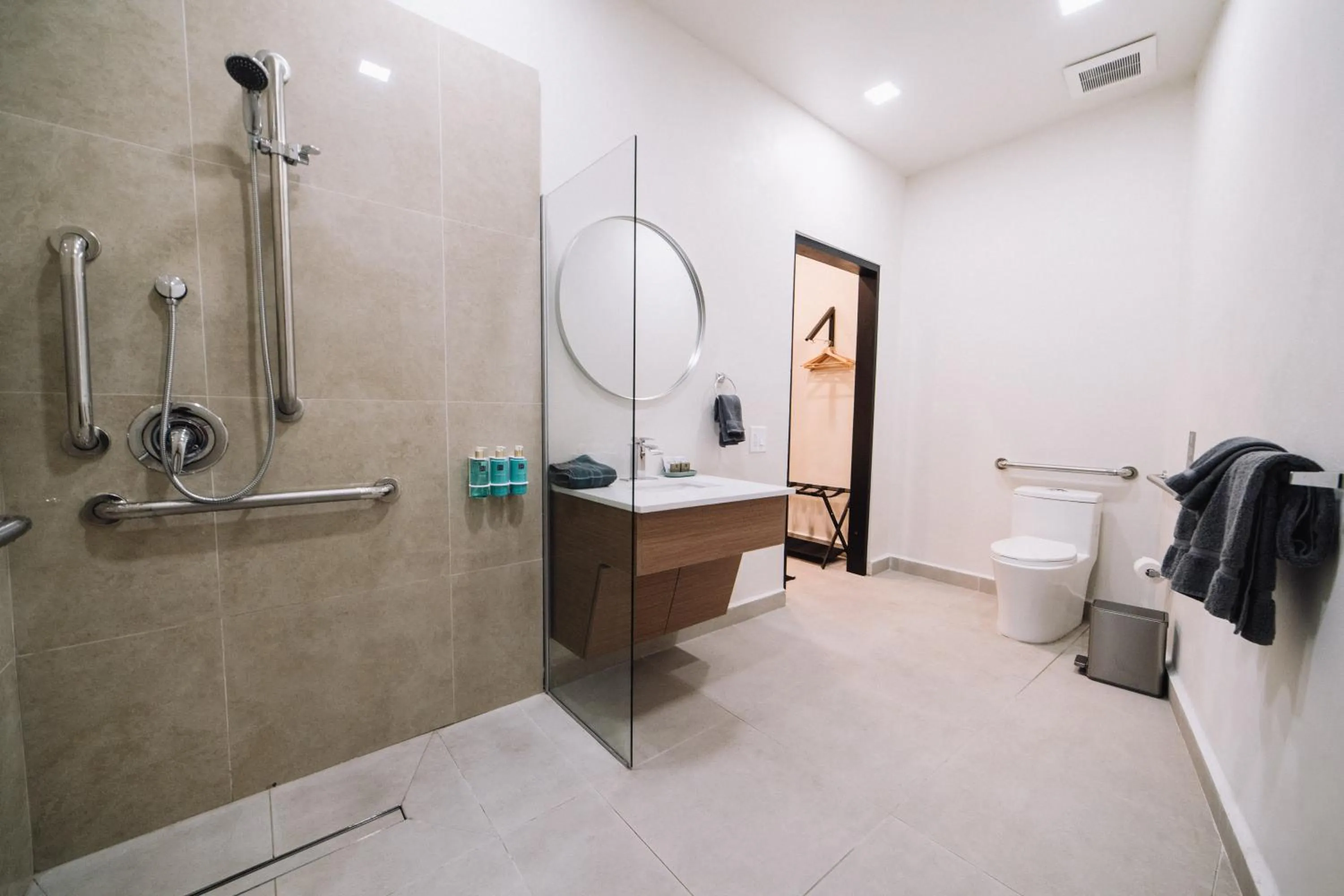 Bathroom in The Looking Glass Hotel