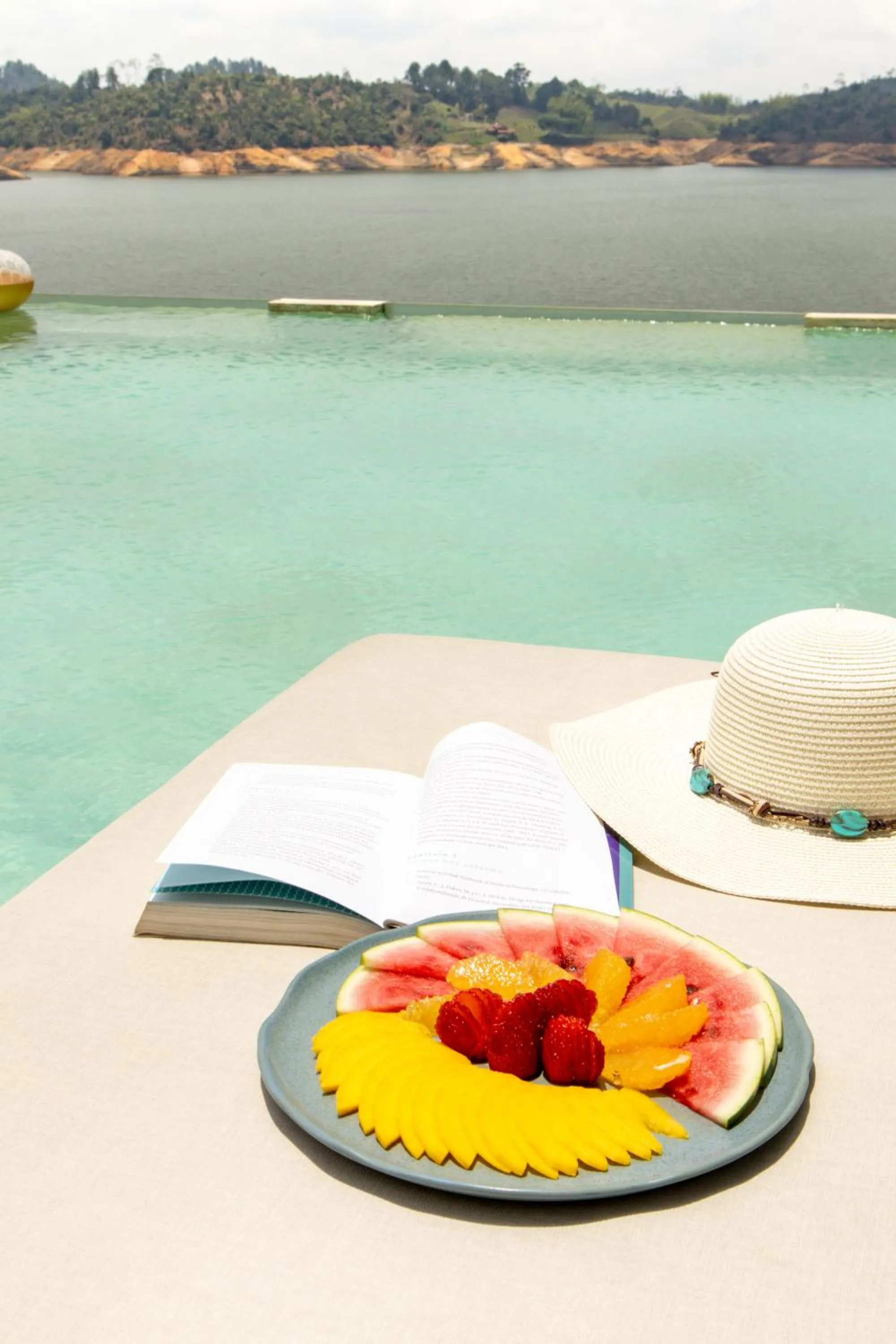 Swimming pool in Vivanti Resort