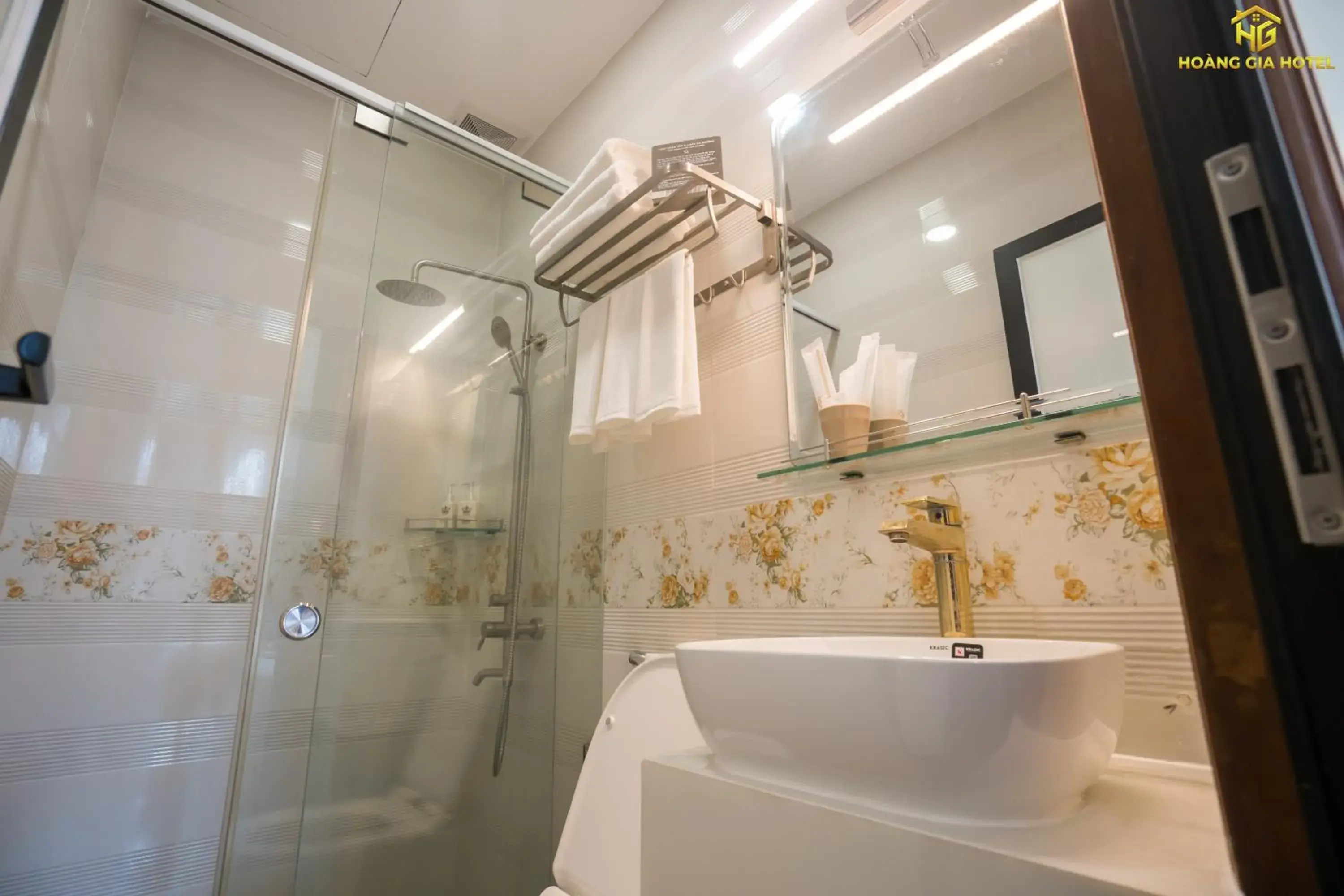 Triple Room in Hoàng Gia Hotel Tuy Hoà Triple Room in Hoàng Gia Hotel Tuy Hoà