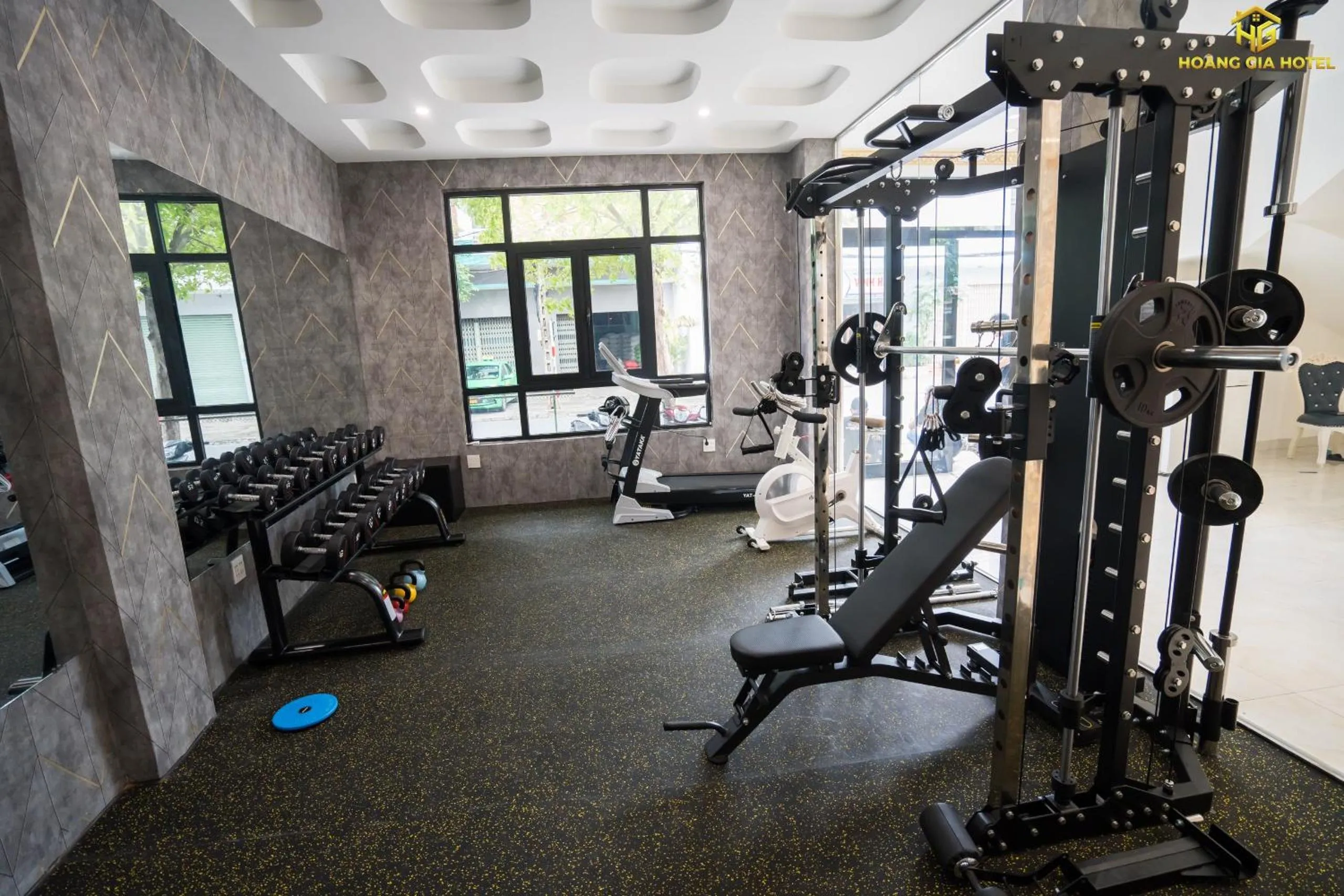 Fitness centre/facilities in Hoàng Gia Hotel Tuy Hoà