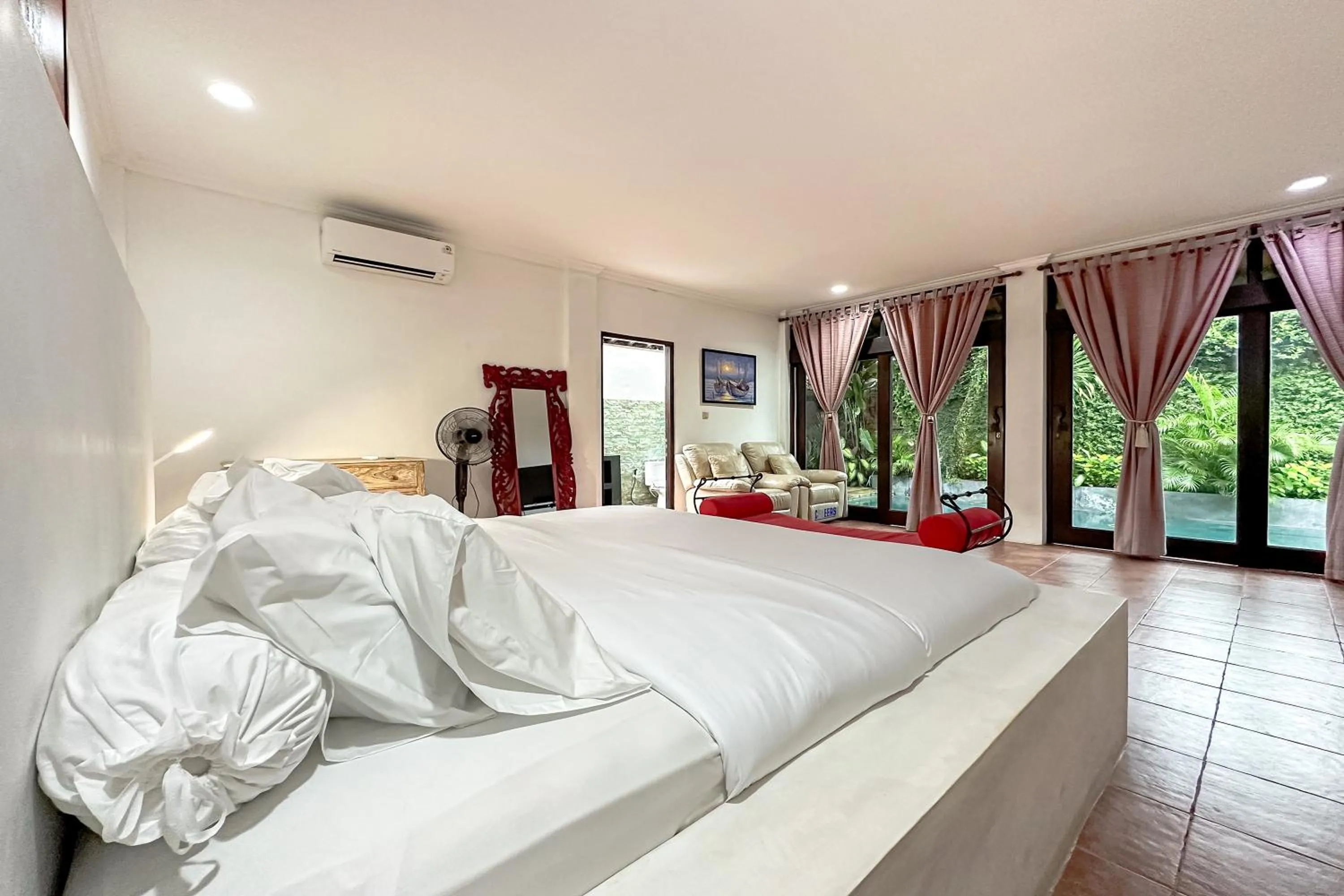 Bedroom, Bed in Villa Rocko