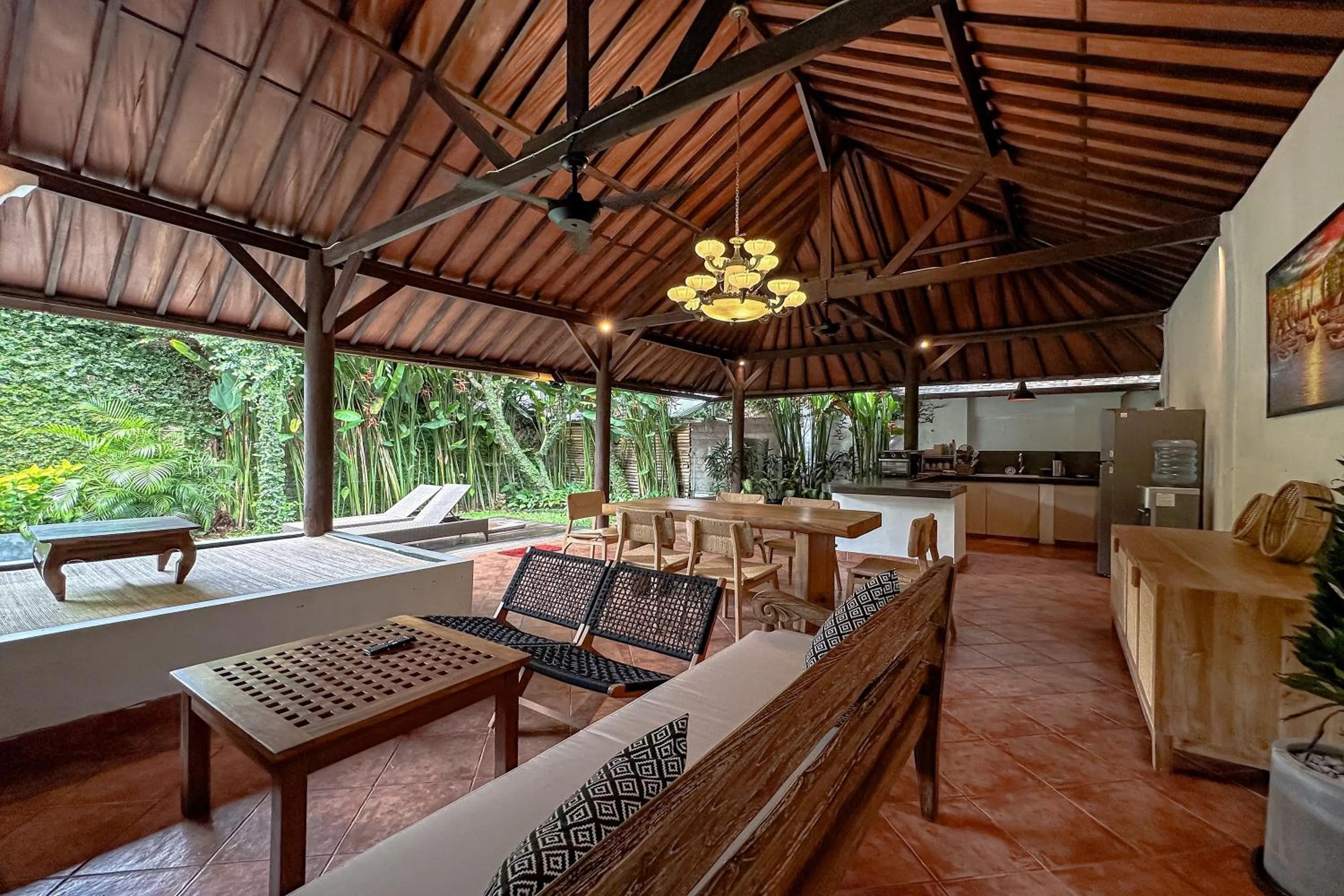 Property building in Villa Rocko