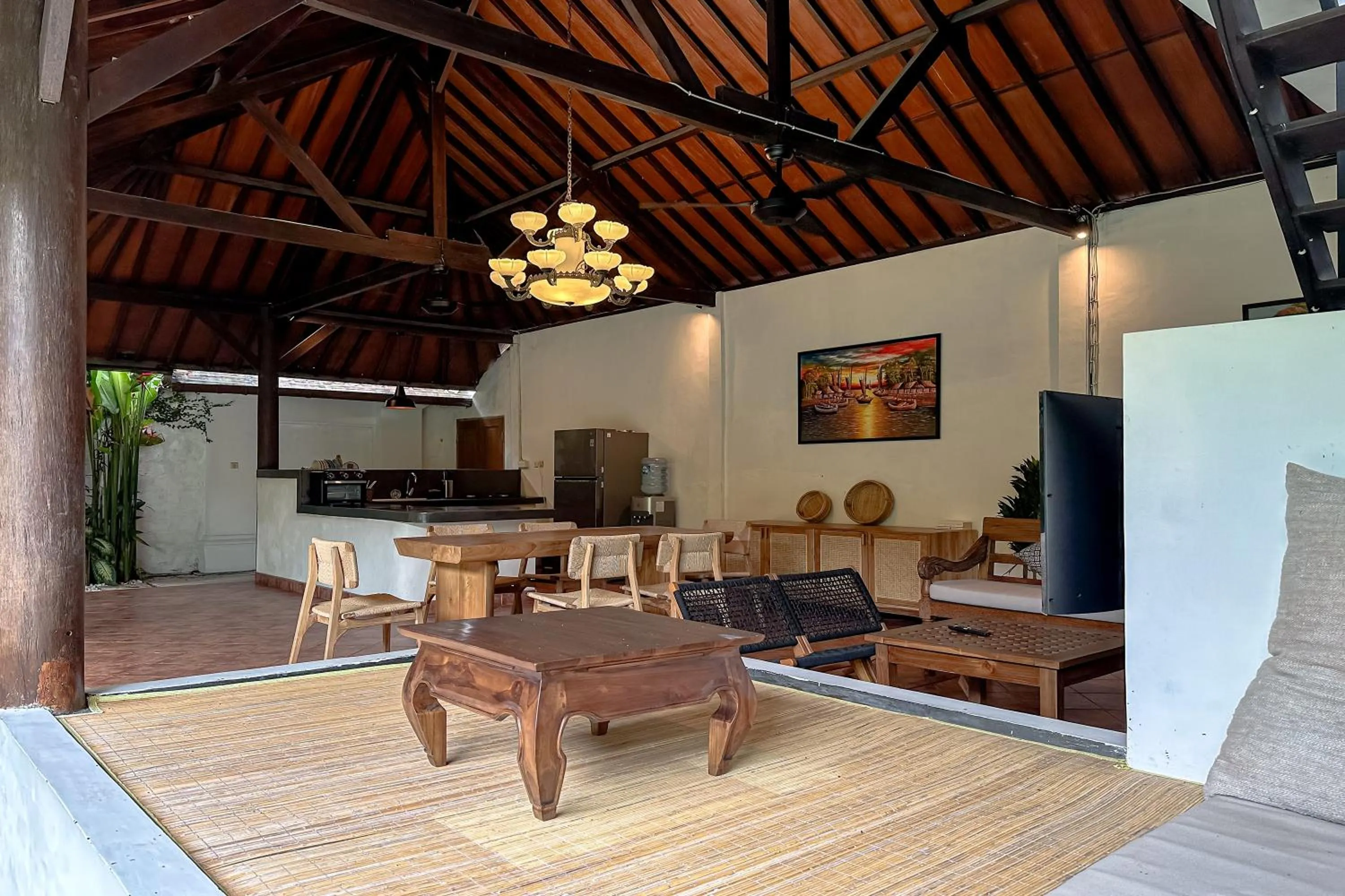 Property building in Villa Rocko